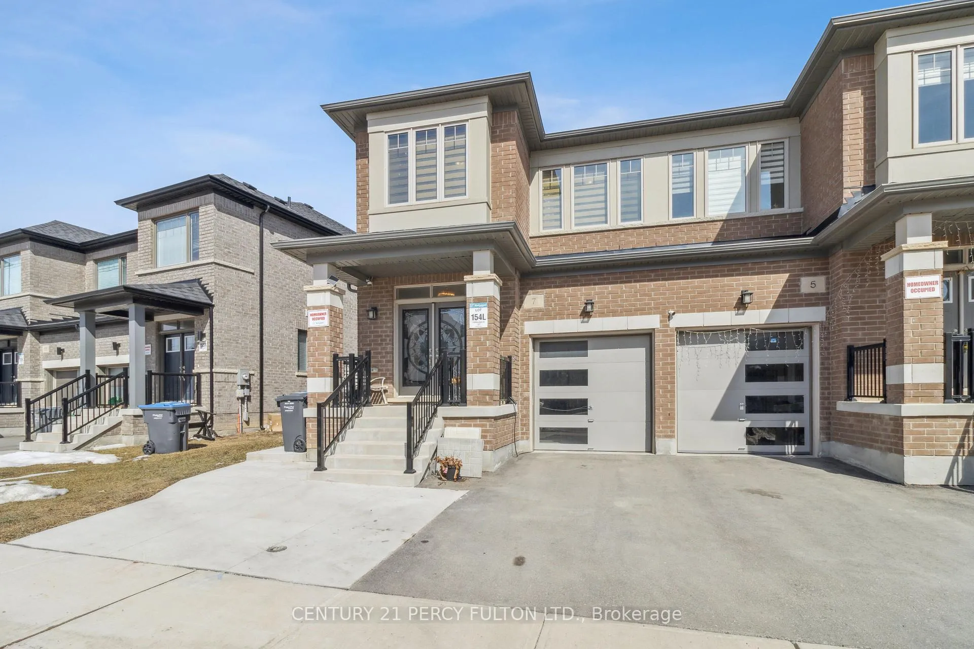 Photo 1 of 7 Spinland Street, Caledon, Rural Caledon — HOMEH