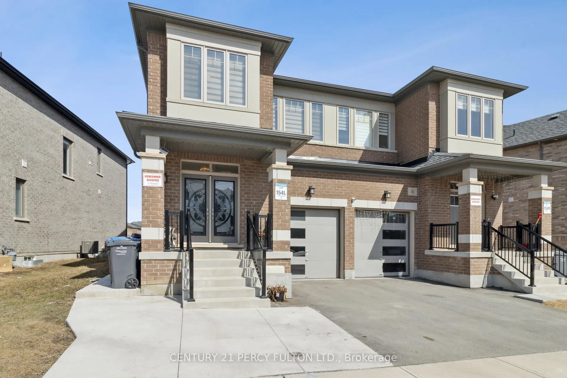 Photo 2 of 7 Spinland Street, Caledon, Rural Caledon — HOMEH