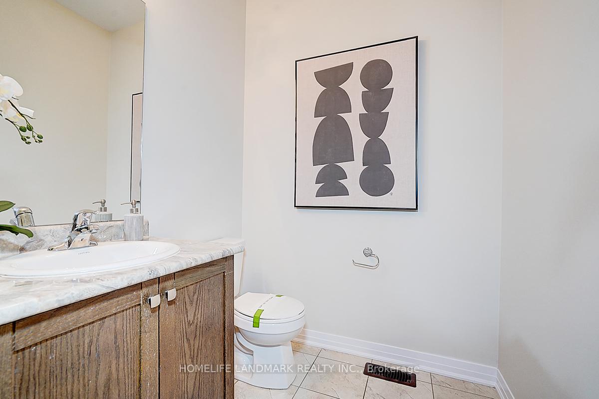 Photo 5 of 41 Bedford Estates Crescent, Barrie, Bayshore — HOMEH