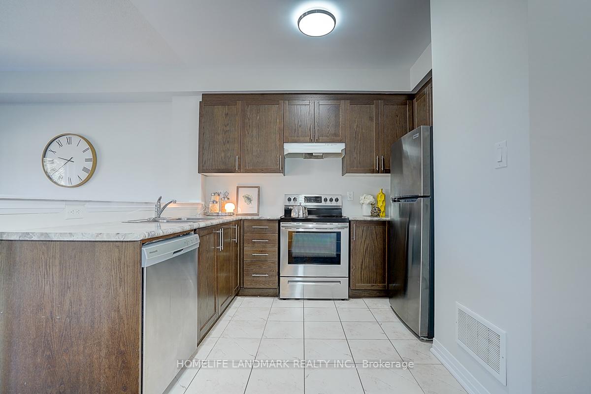 Photo 7 of 41 Bedford Estates Crescent, Barrie, Bayshore — HOMEH