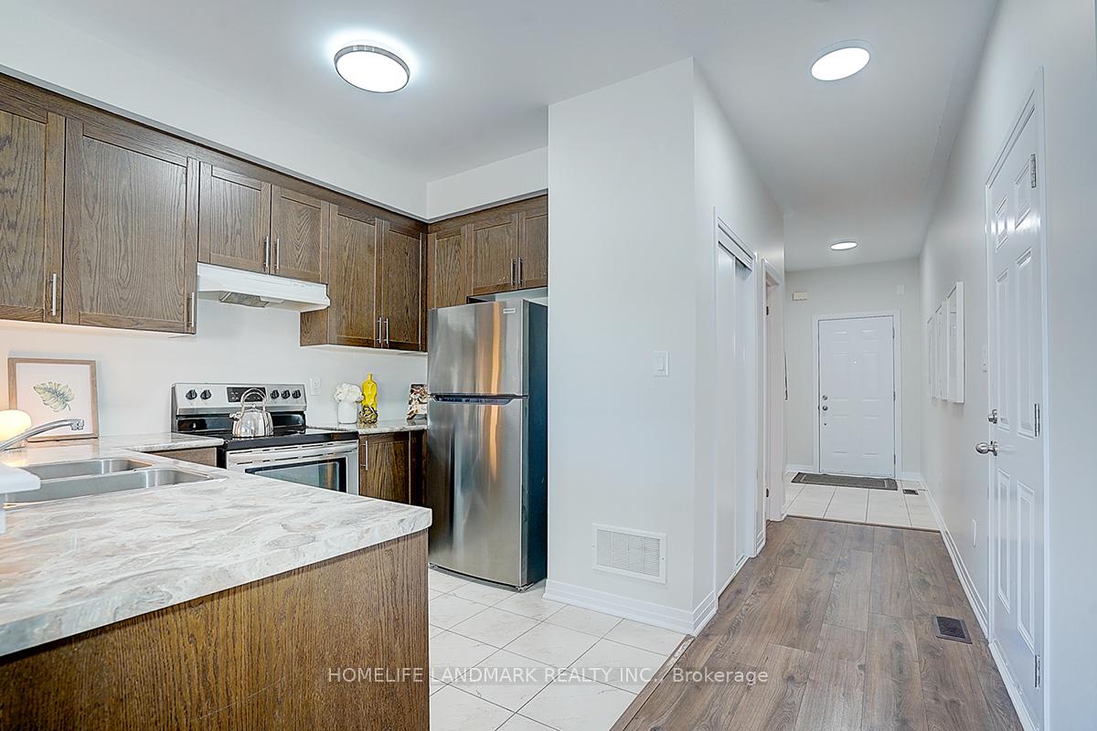 Photo 11 of 41 Bedford Estates Crescent, Barrie, Bayshore — HOMEH
