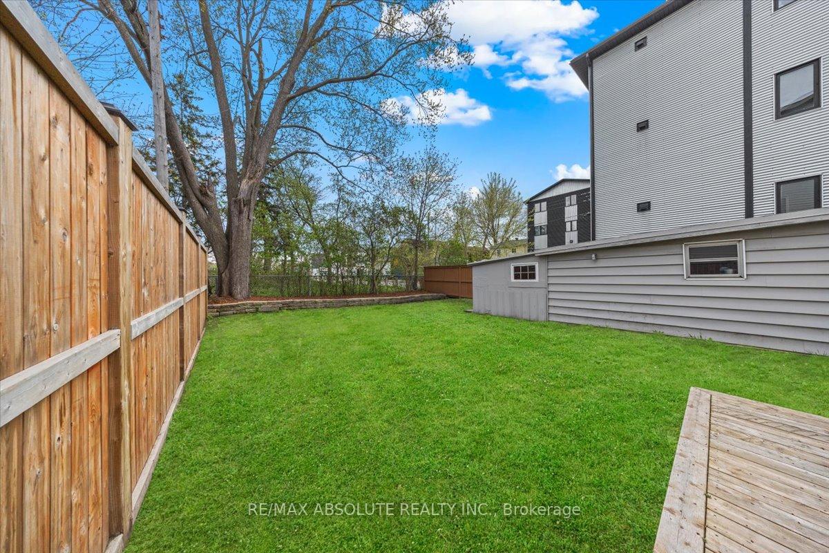 Photo 4 of 142 Lees Avenue, Ottawa, Ottawa East — HOMEH