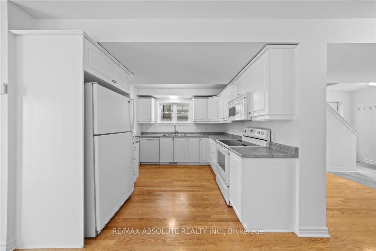 Photo 11 of 142 Lees Avenue, Ottawa, Ottawa East — HOMEH