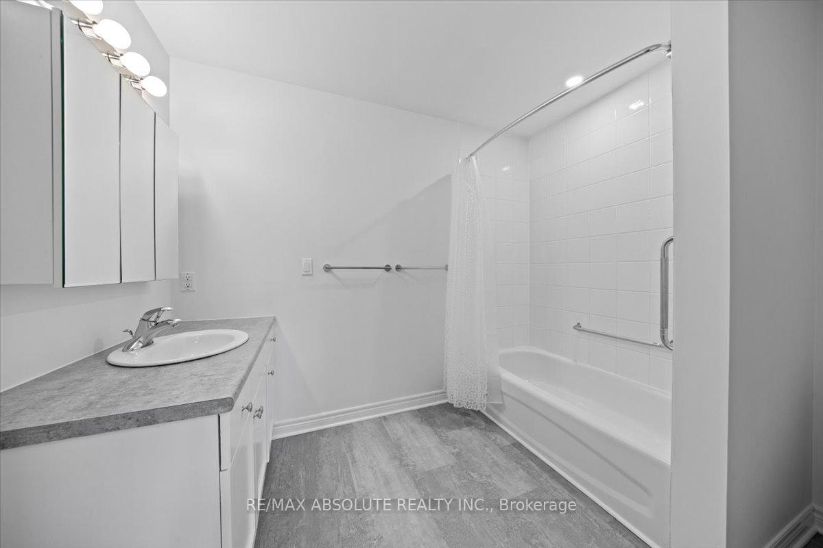 Photo 21 of 142 Lees Avenue, Ottawa, Ottawa East — HOMEH
