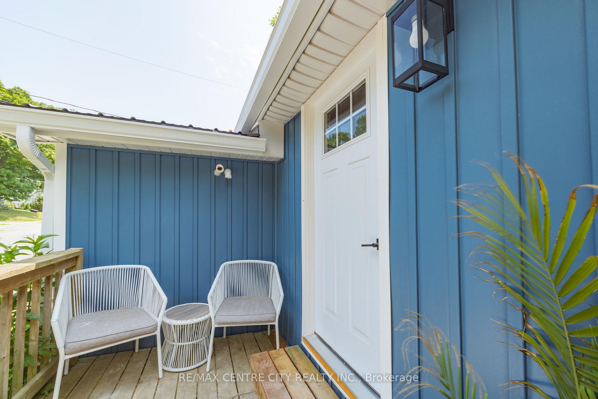 Photo 3 of 277 Charlotte Street, Central Elgin, Port Stanley — HOMEH