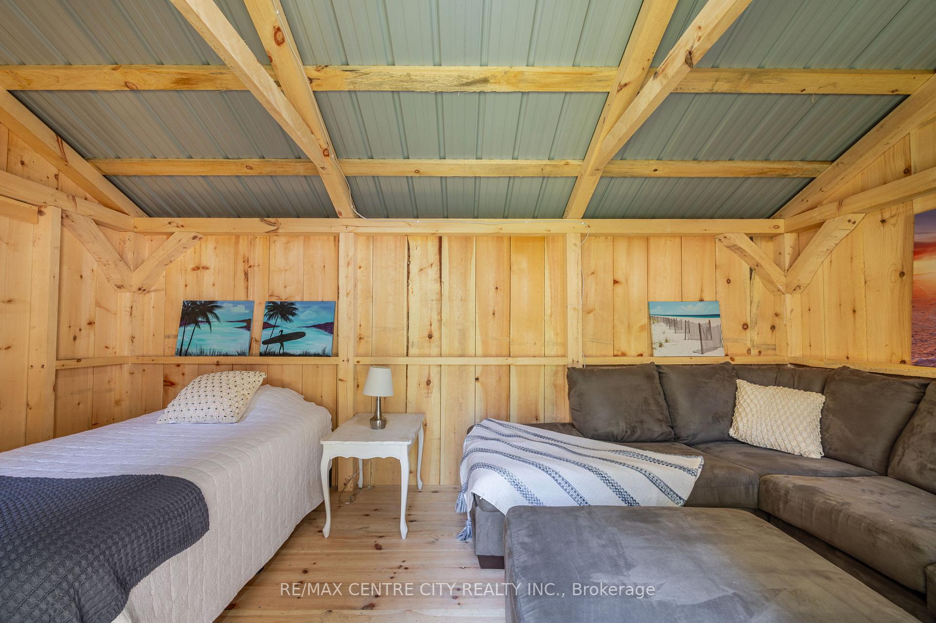 Photo 16 of 277 Charlotte Street, Central Elgin, Port Stanley — HOMEH