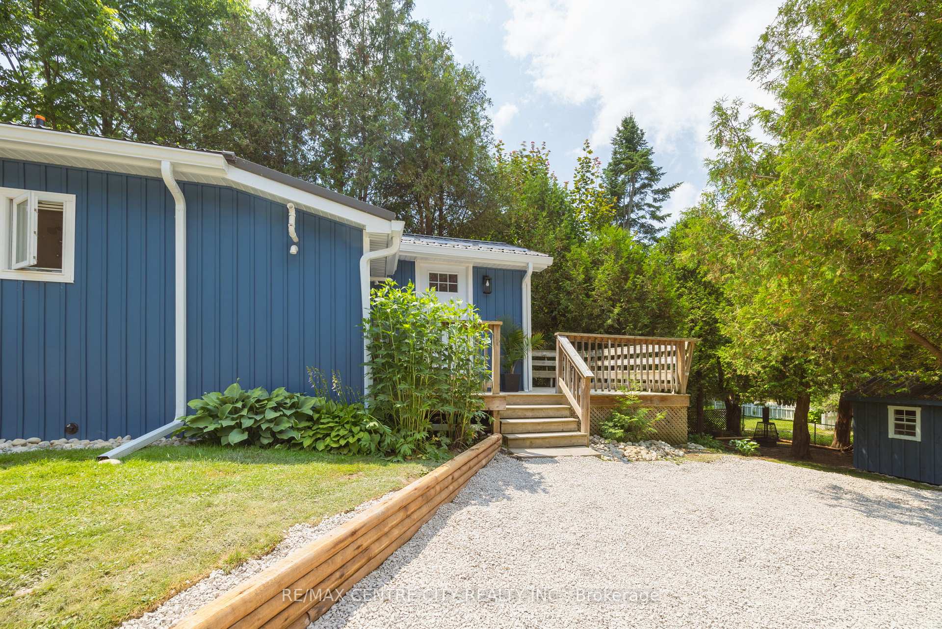 Photo 14 of 277 Charlotte Street, Central Elgin, Port Stanley — HOMEH
