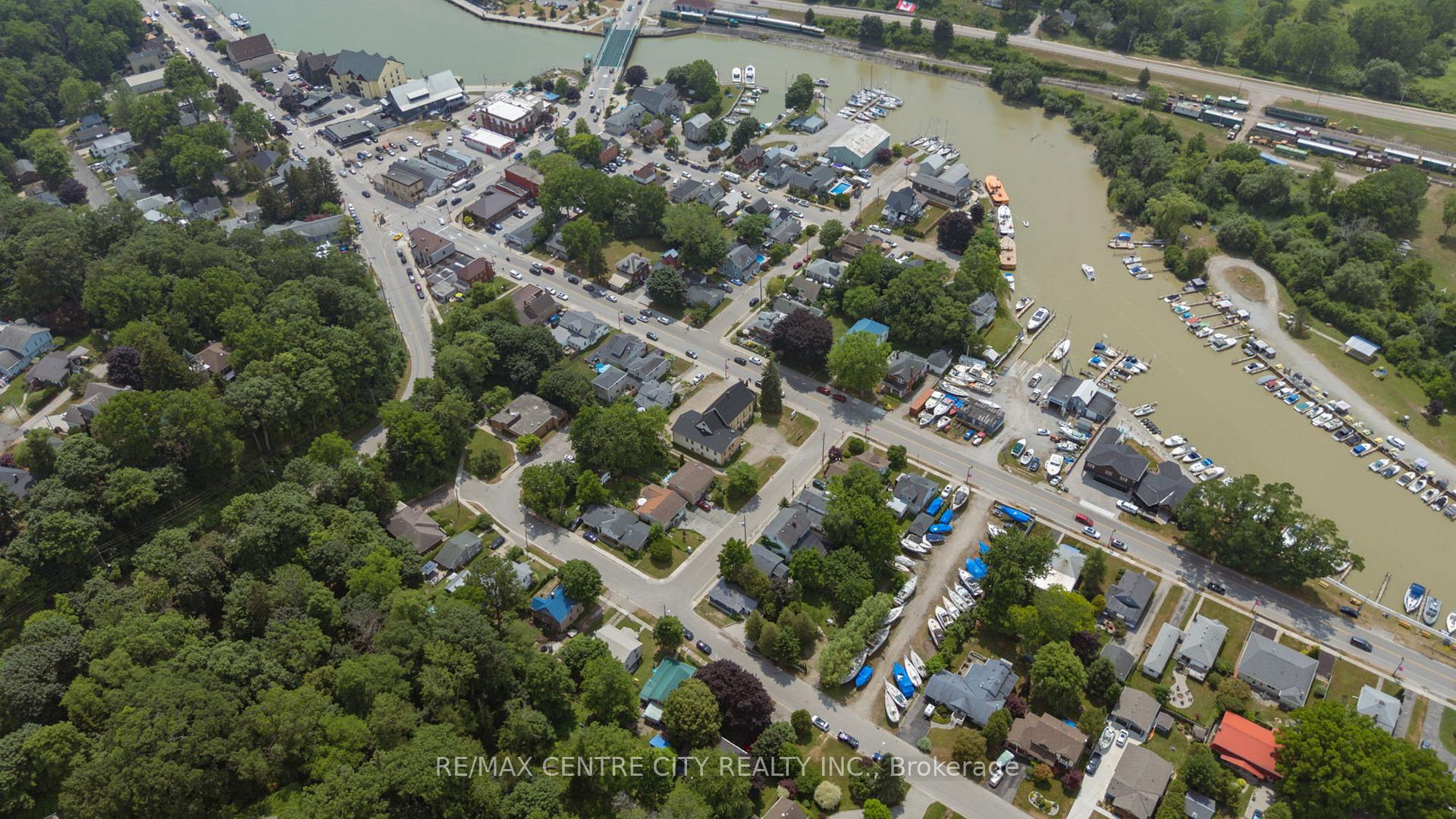 Photo 15 of 277 Charlotte Street, Central Elgin, Port Stanley — HOMEH