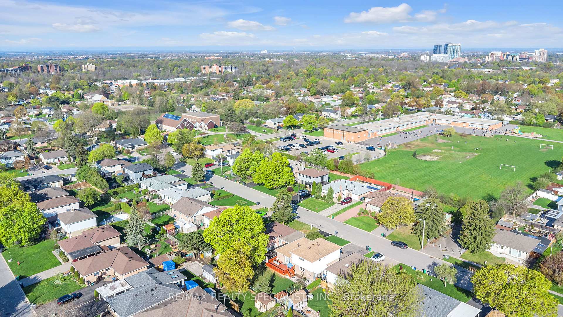 Photo 20 of 9 Pleaseley Road, Brampton, Brampton East — HOMEH