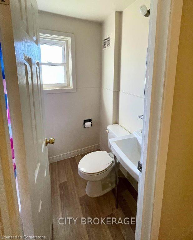 Photo 12 of 383 East 22nd Street, Hamilton, Burkholme — HOMEH