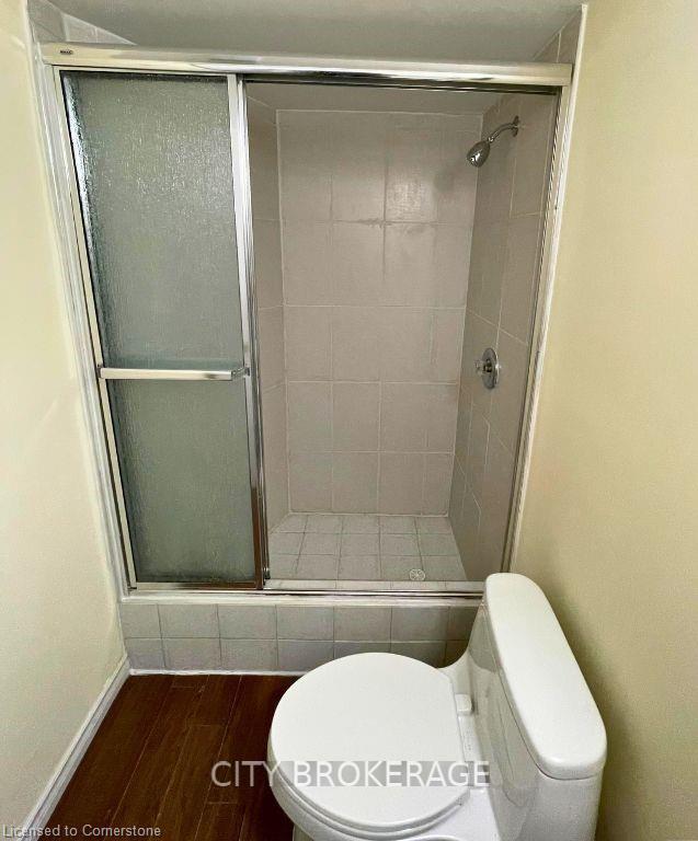 Photo 19 of 383 East 22nd Street, Hamilton, Burkholme — HOMEH