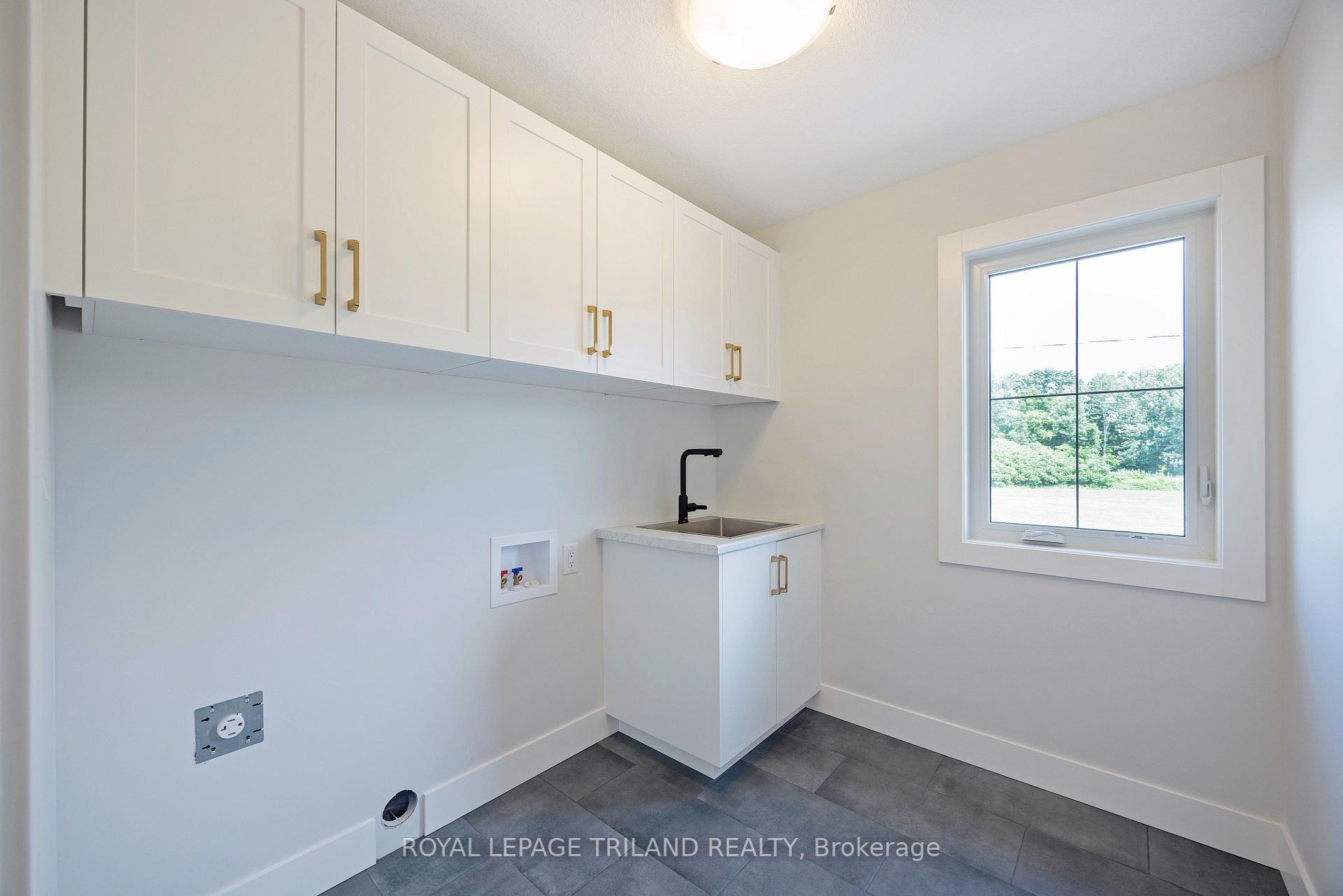 Photo 20 of 278 Marsh Line, Dutton/Dunwich, Dutton — HOMEH