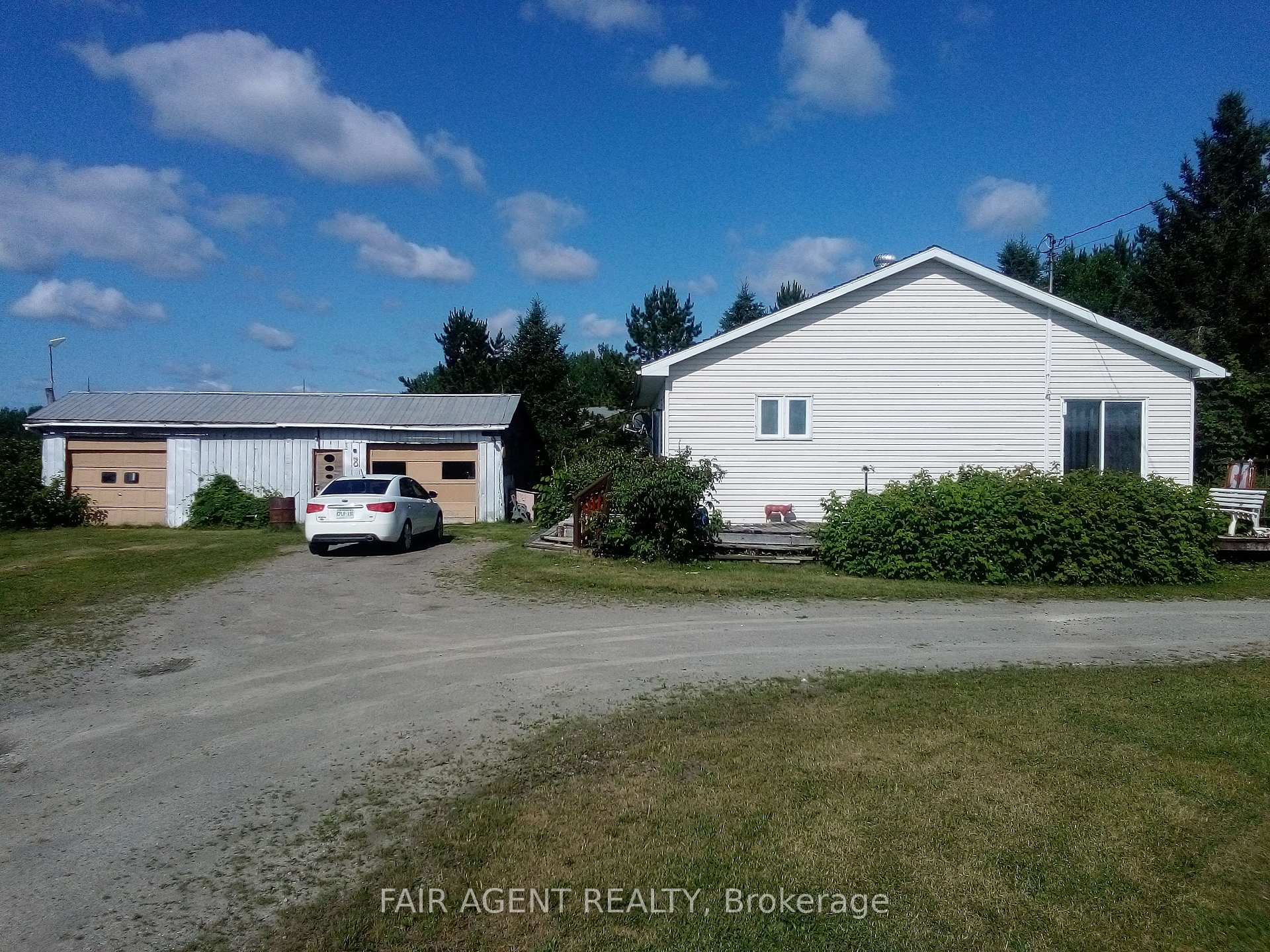 Photo 2 of 354451 Hwy 624, Englehart, Central Timiskaming — HOMEH