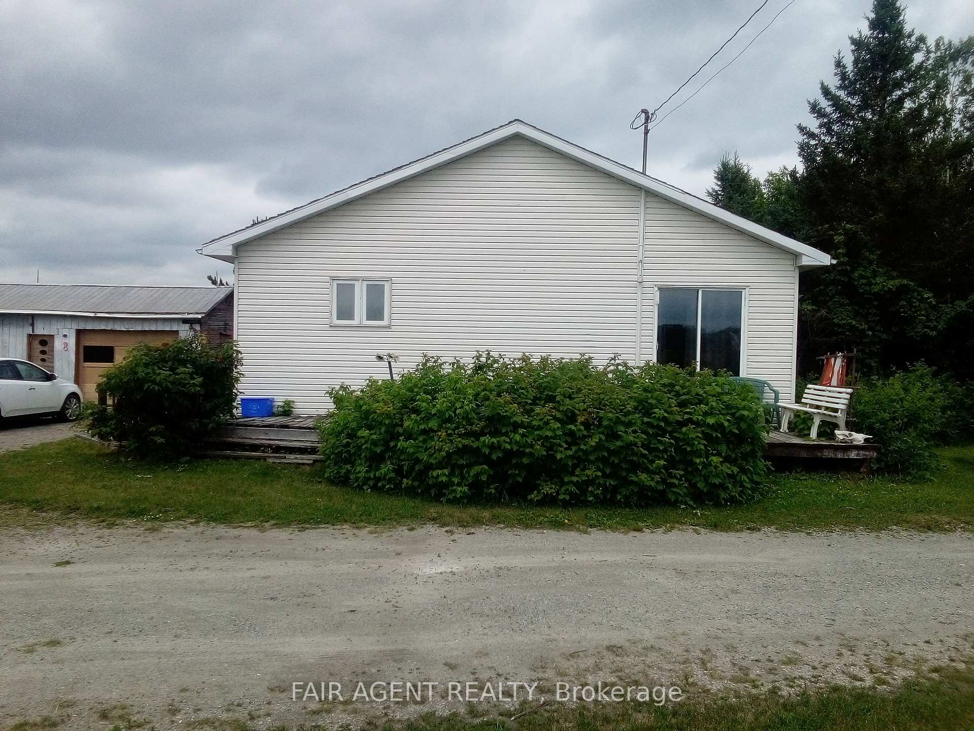 Photo 6 of 354451 Hwy 624, Englehart, Central Timiskaming — HOMEH