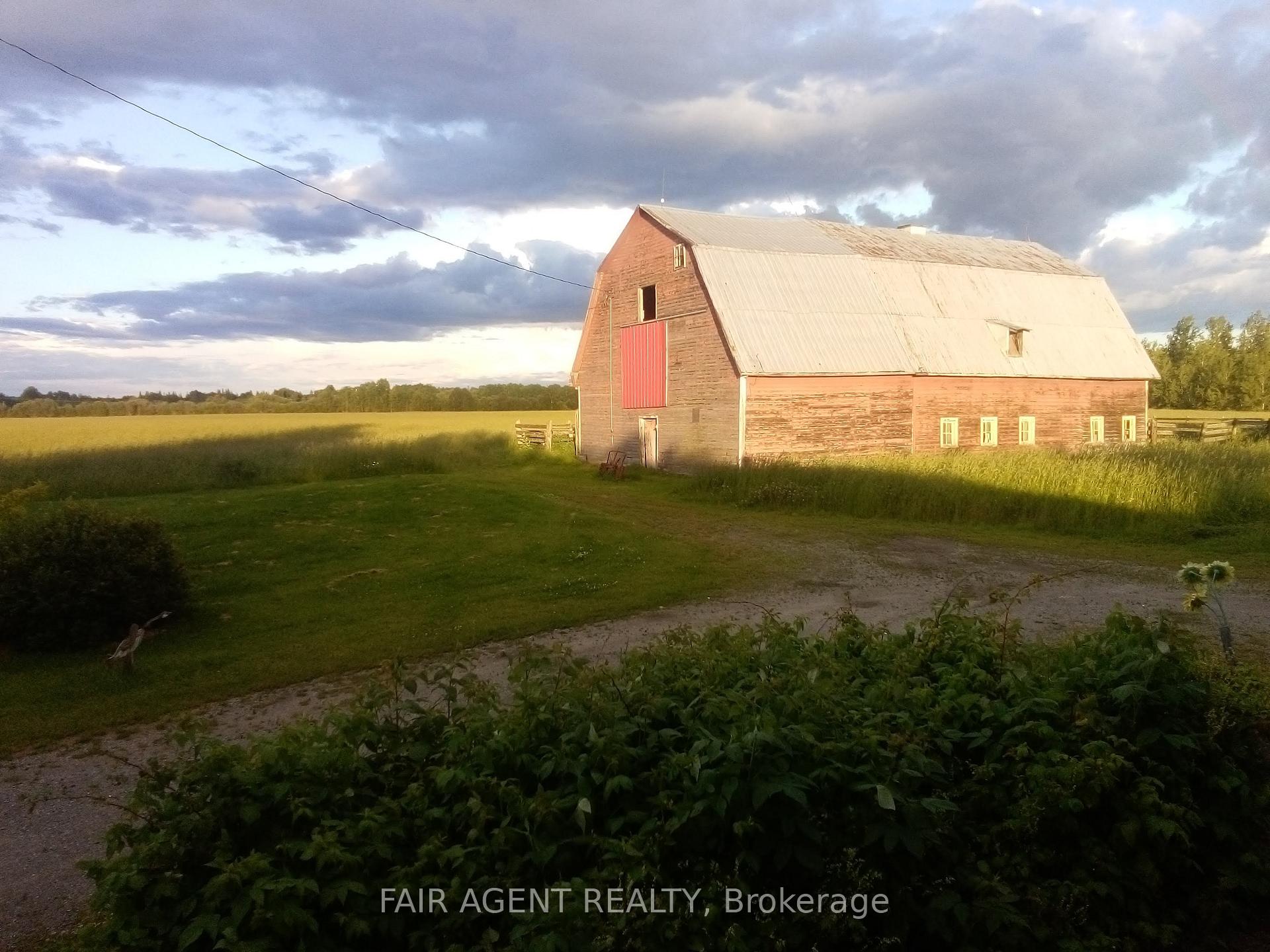 Photo 8 of 354451 Hwy 624, Englehart, Central Timiskaming — HOMEH