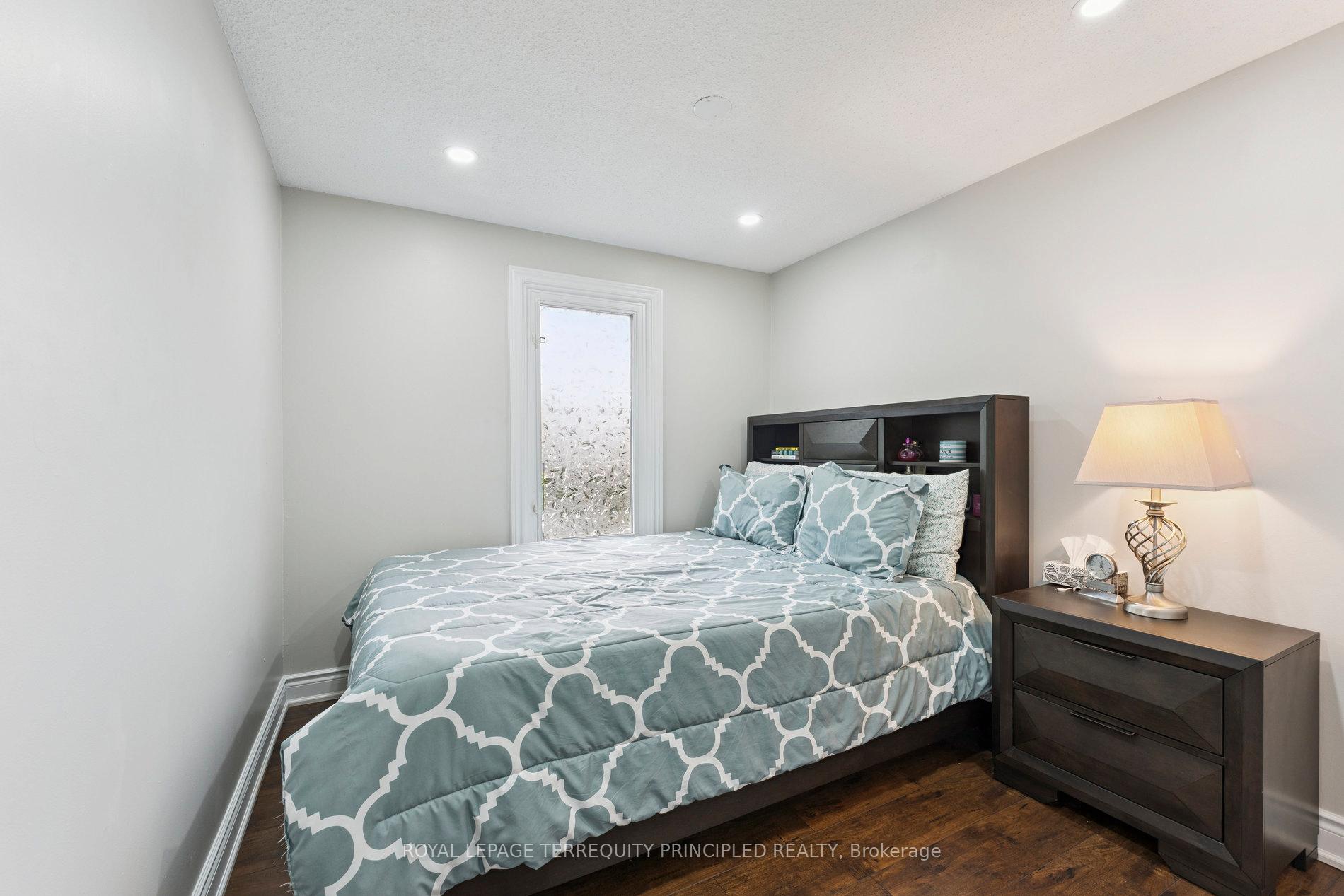 Photo 7 of 97 Royal Salisbury Way, Brampton, Madoc — HOMEH