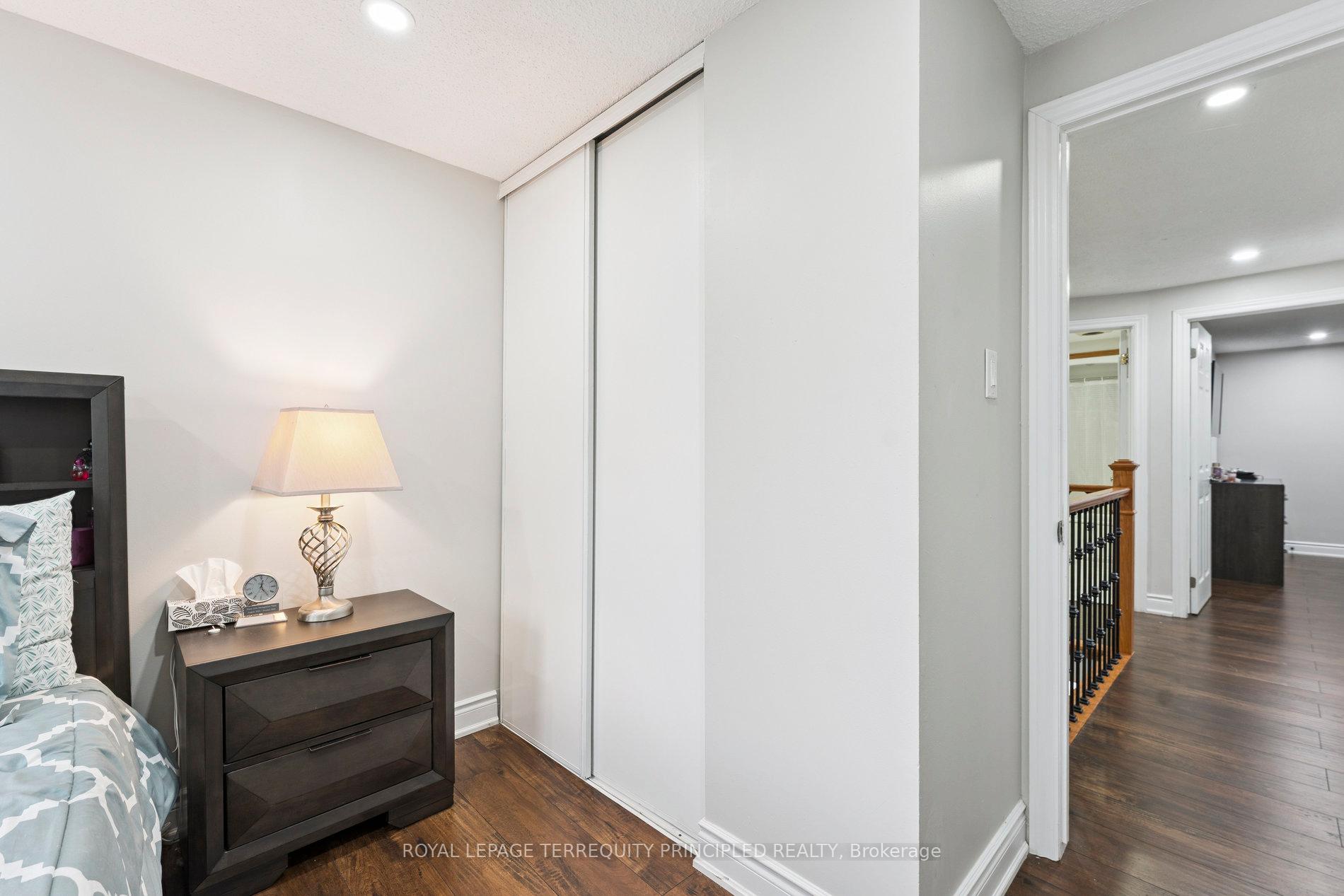 Photo 6 of 97 Royal Salisbury Way, Brampton, Madoc — HOMEH