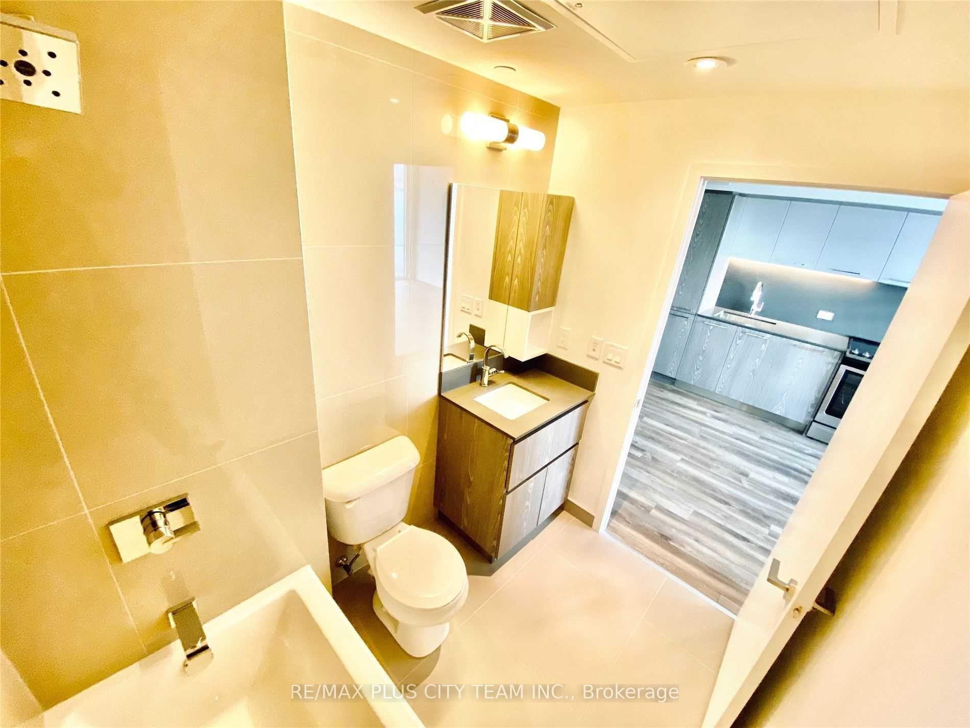 Photo 13 of Unit 1023, 30 Baseball Place, Toronto, South Riverdale — HOMEH