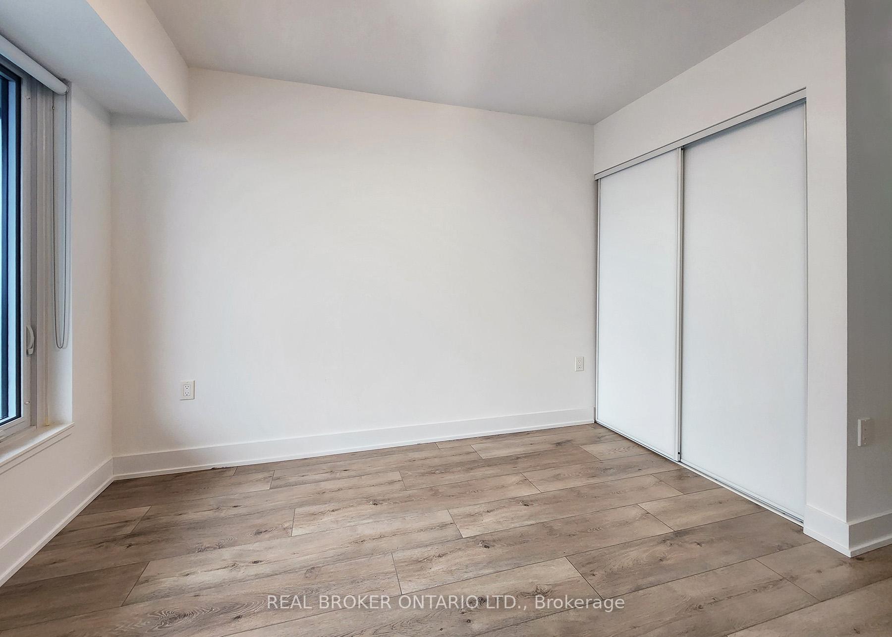 Photo 8 of Unit 1805, 575 Bloor Street E, Toronto, North St. James Town — HOMEH