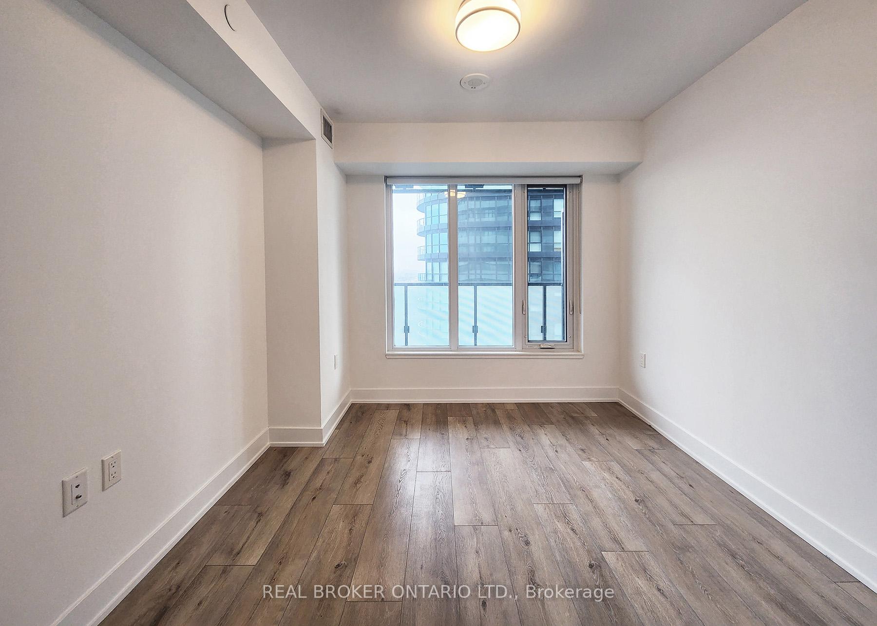 Photo 10 of Unit 1805, 575 Bloor Street E, Toronto, North St. James Town — HOMEH