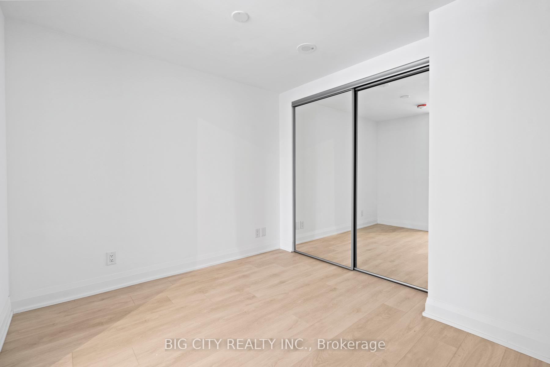 Photo 12 of Unit 1009, 33 Frederick Todd Way, Toronto, Thorncliffe Park — HOMEH