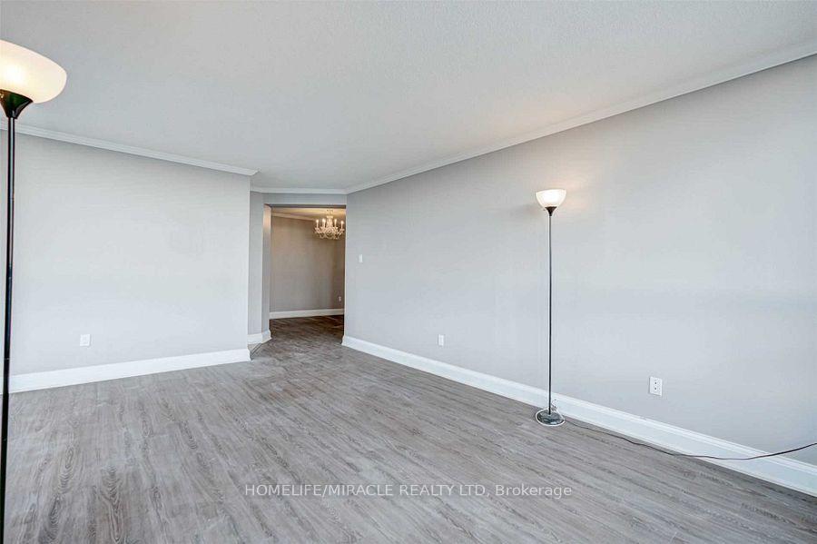 Photo 13 of Unit 1101, 12 Laurelcrest Street, Brampton, Queen Street Corridor — HOMEH