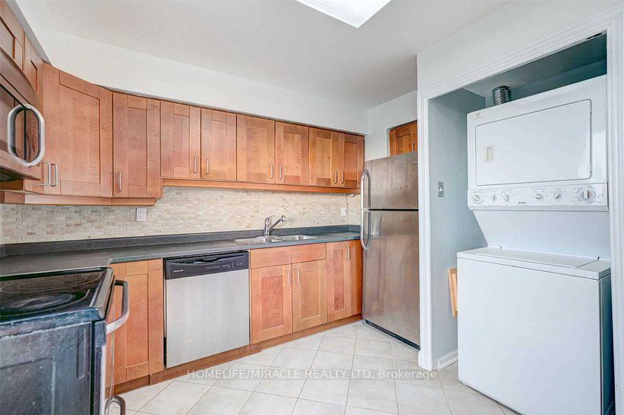 Photo 15 of Unit 1101, 12 Laurelcrest Street, Brampton, Queen Street Corridor — HOMEH