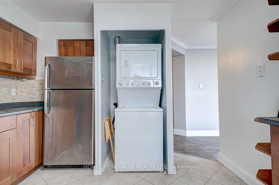 Photo 17 of Unit 1101, 12 Laurelcrest Street, Brampton, Queen Street Corridor — HOMEH