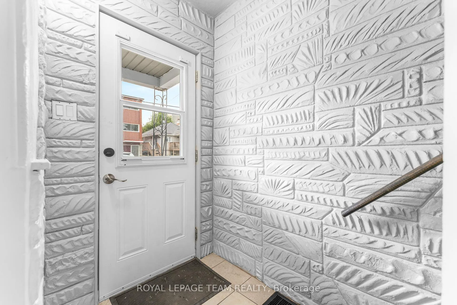 Photo 1 of 109 Marier Avenue, Ottawa, Vanier — HOMEH