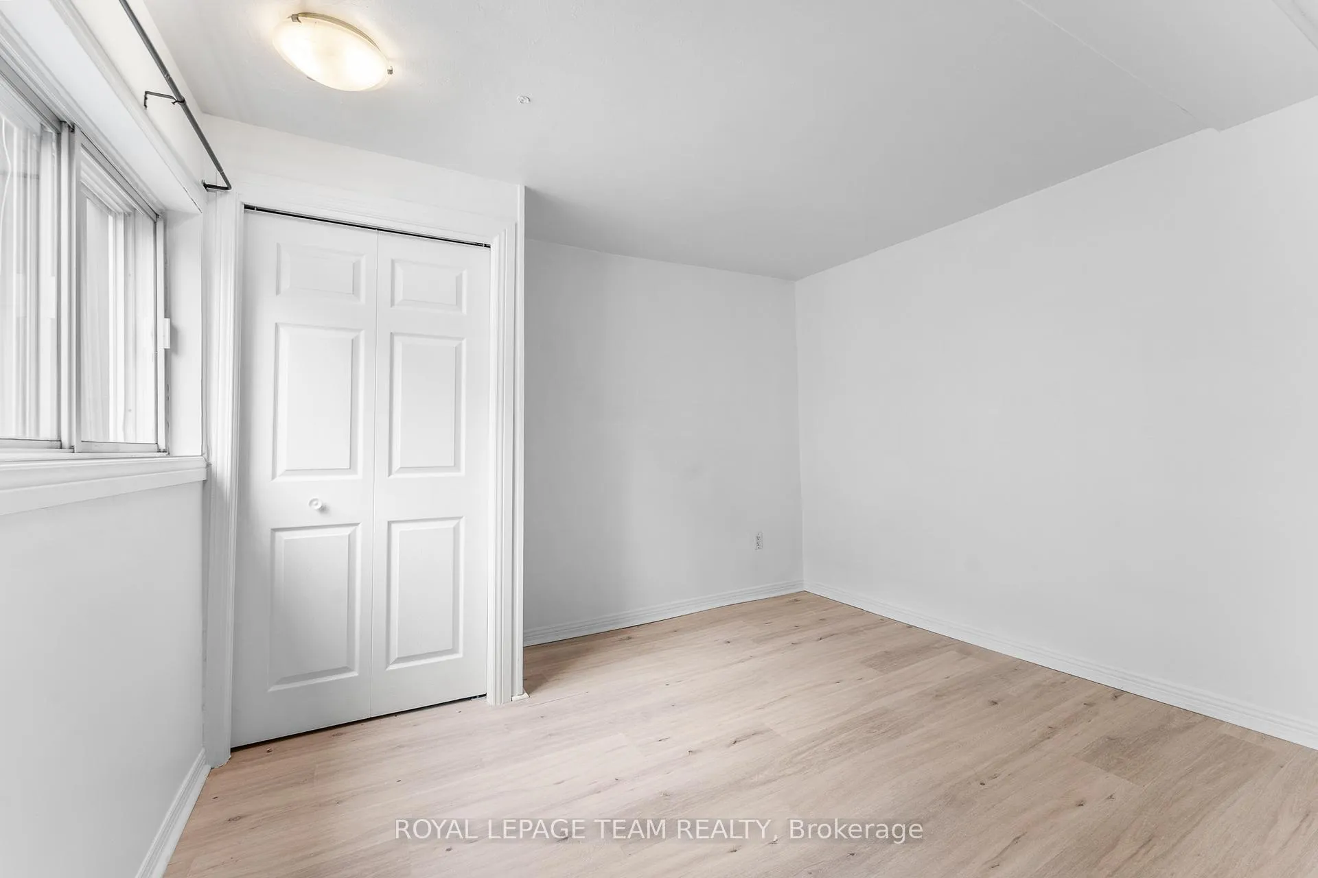 Photo 12 of 109 Marier Avenue, Ottawa, Vanier — HOMEH