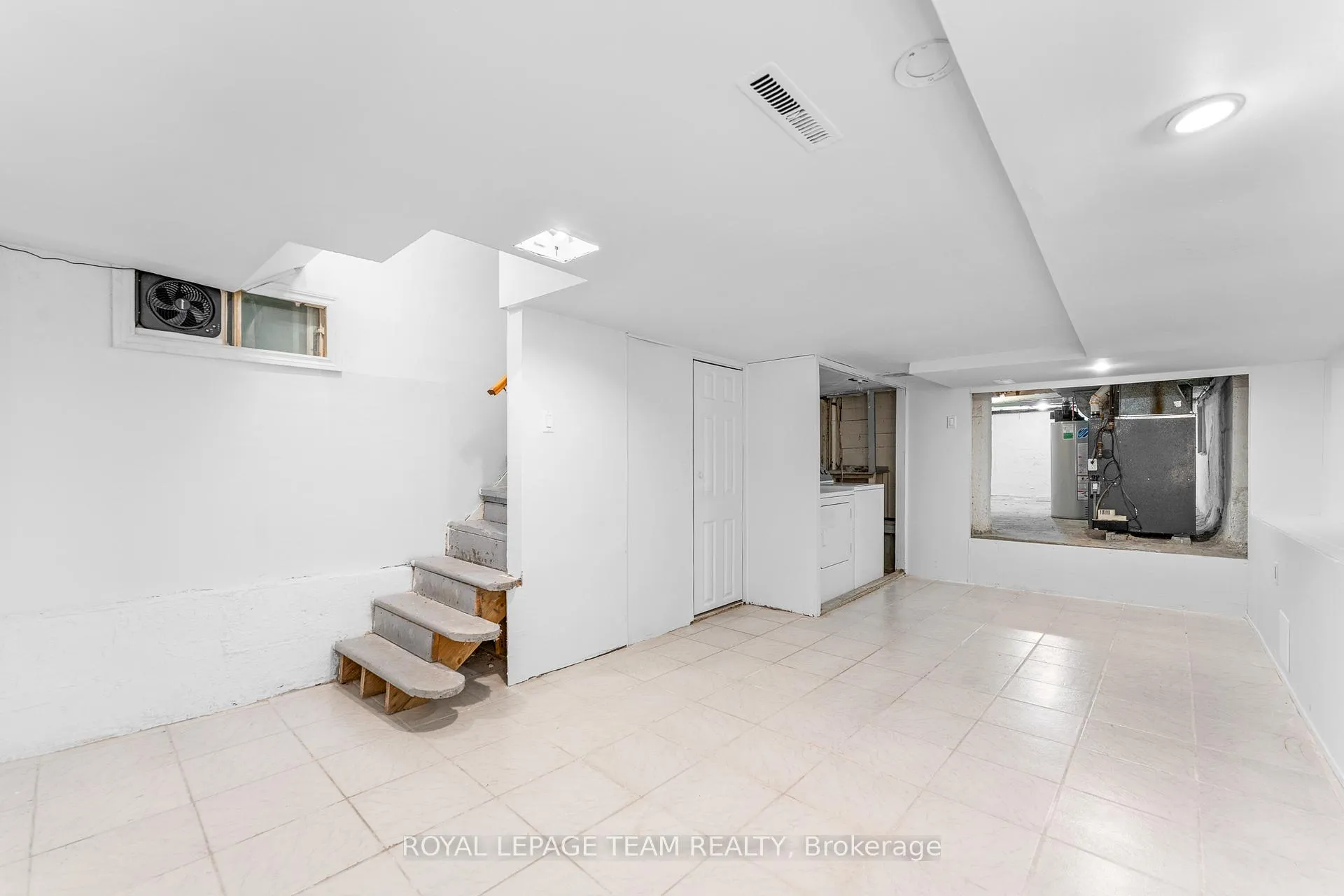 Photo 15 of 109 Marier Avenue, Ottawa, Vanier — HOMEH
