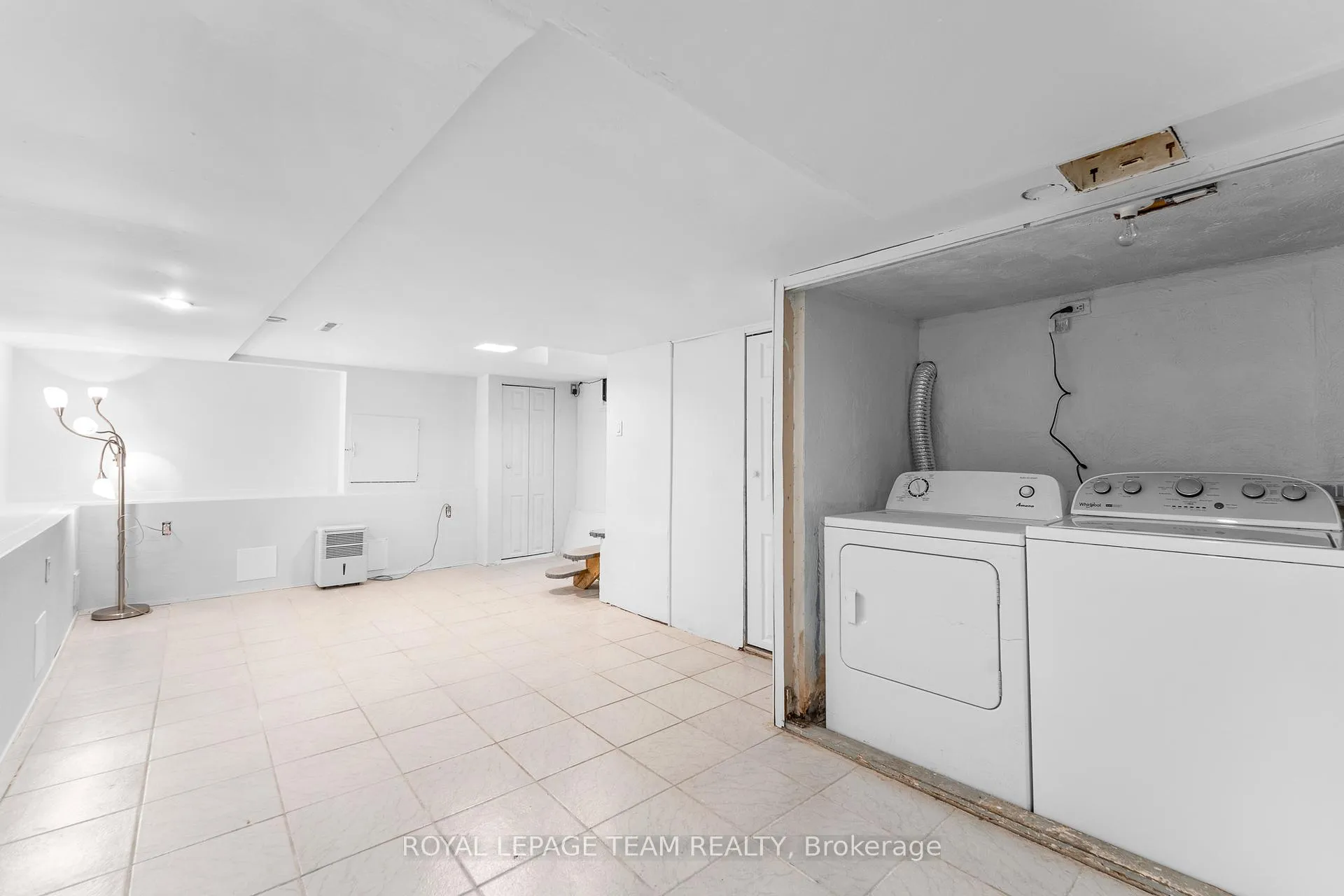 Photo 17 of 109 Marier Avenue, Ottawa, Vanier — HOMEH