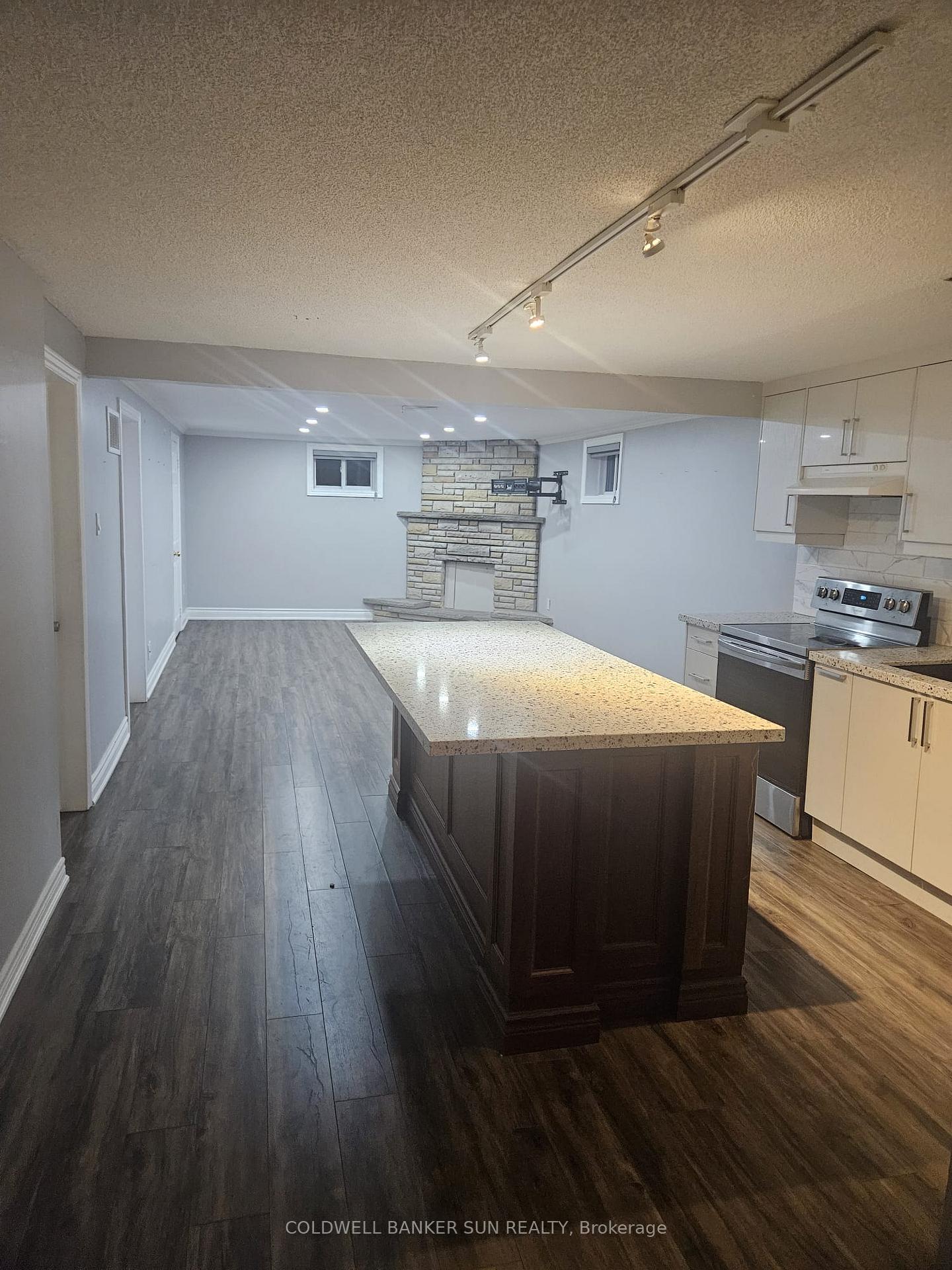 Photo 2 of 104 Abell Drive, Brampton, Madoc — HOMEH