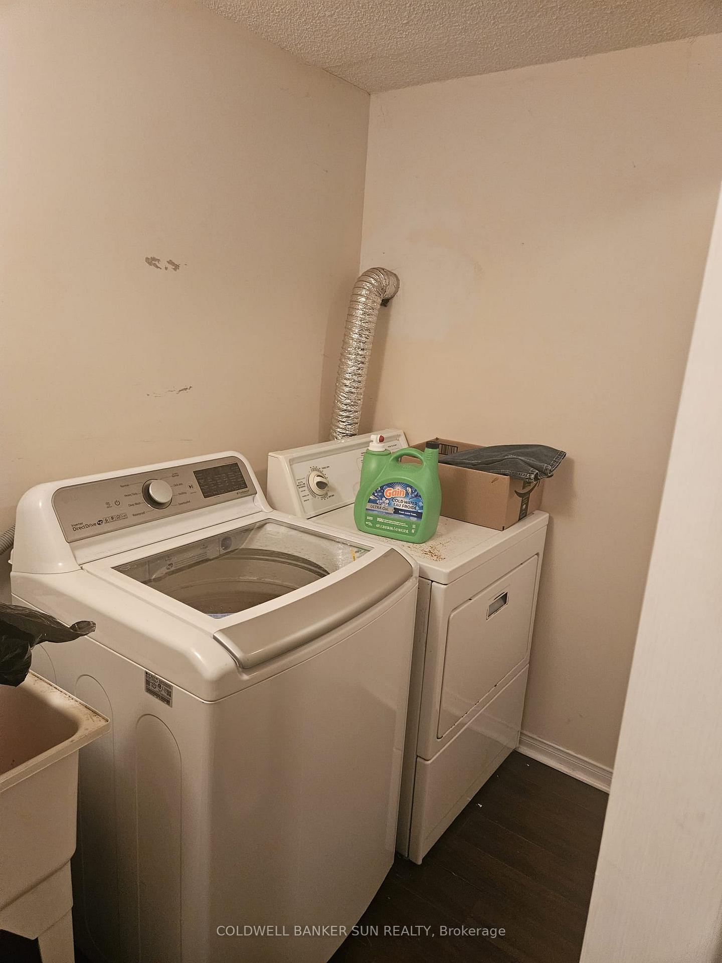 Photo 9 of 104 Abell Drive, Brampton, Madoc — HOMEH