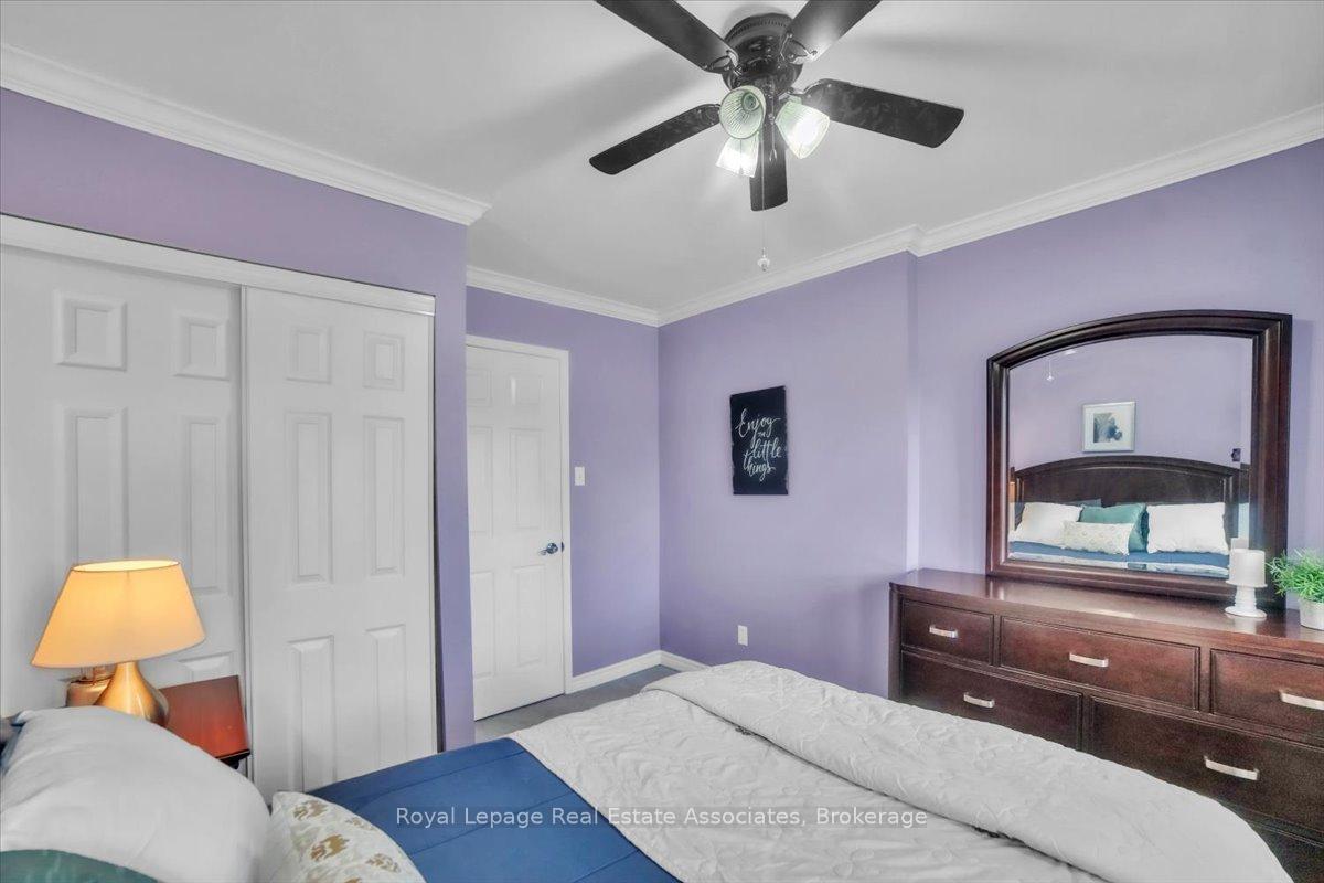 Photo 17 of 3 Stoneledge Circle, Brampton, Sandringham-Wellington — HOMEH