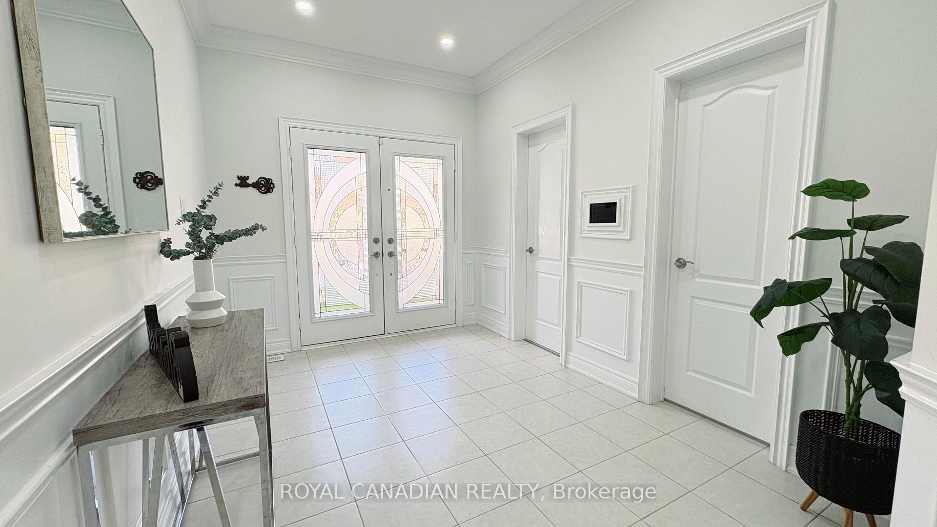 Photo 18 of 8 Templar Street, Brampton, Credit Valley — HOMEH