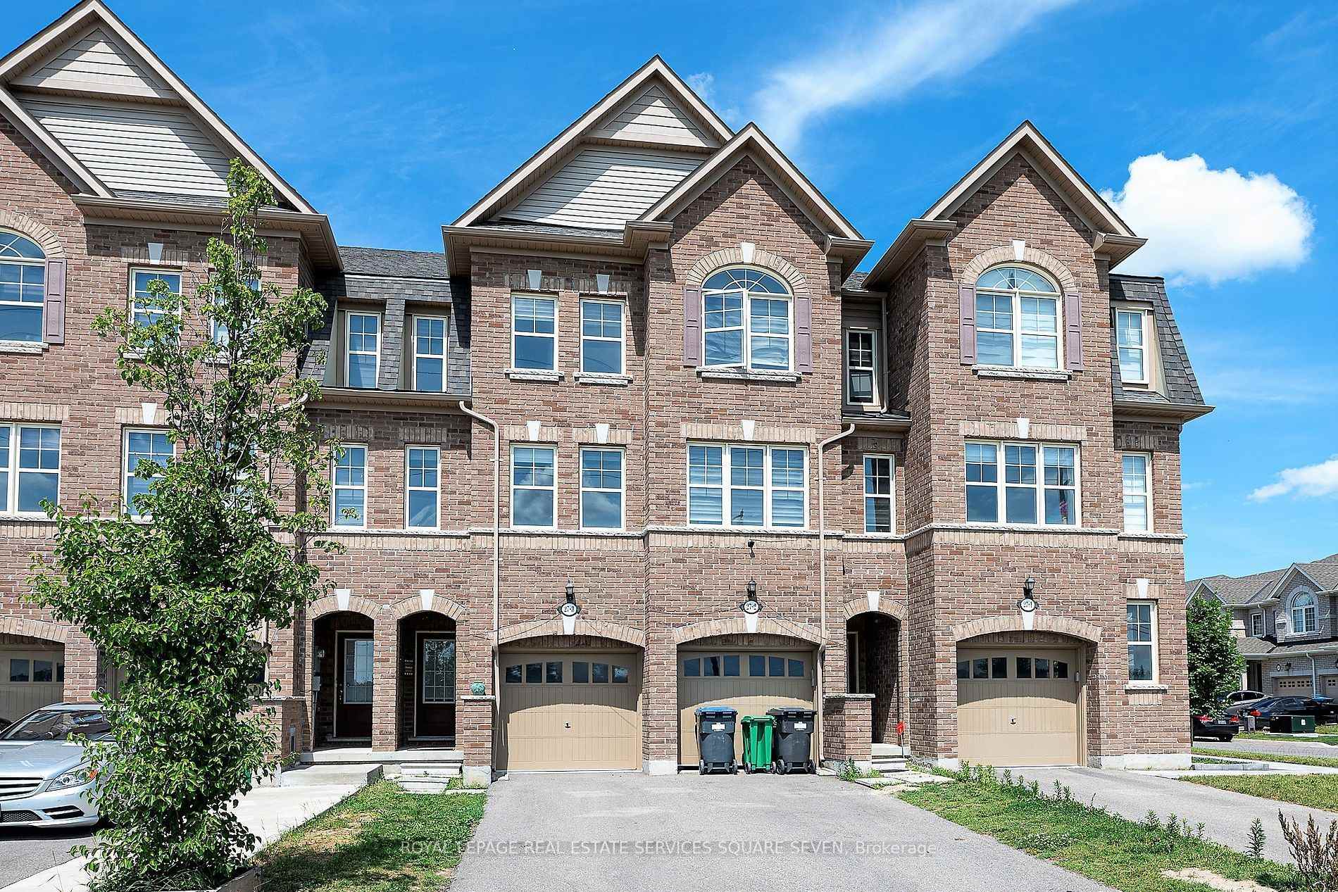 Front of Unit 3, 27 Pennycross Crescent