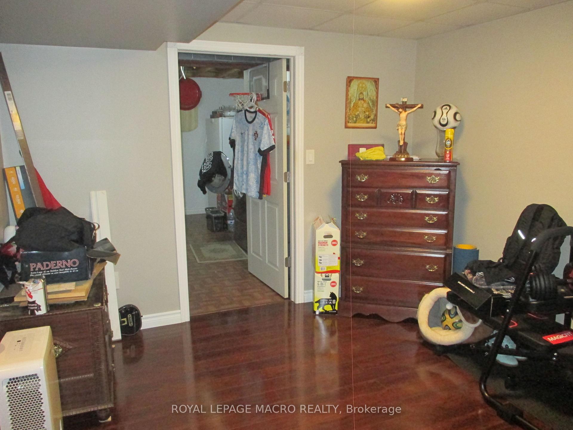 Photo 31 of 22 Resolute Drive, Hamilton, Crerar — HOMEH