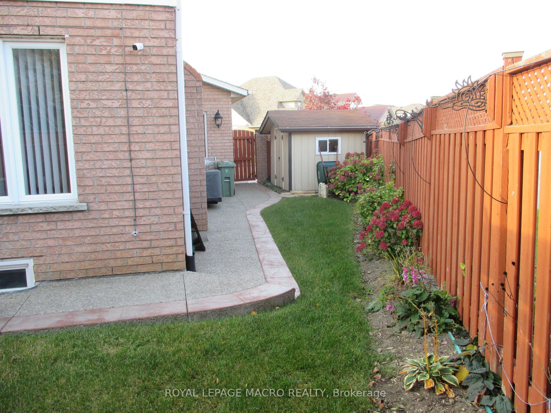 Photo 36 of 22 Resolute Drive, Hamilton, Crerar — HOMEH