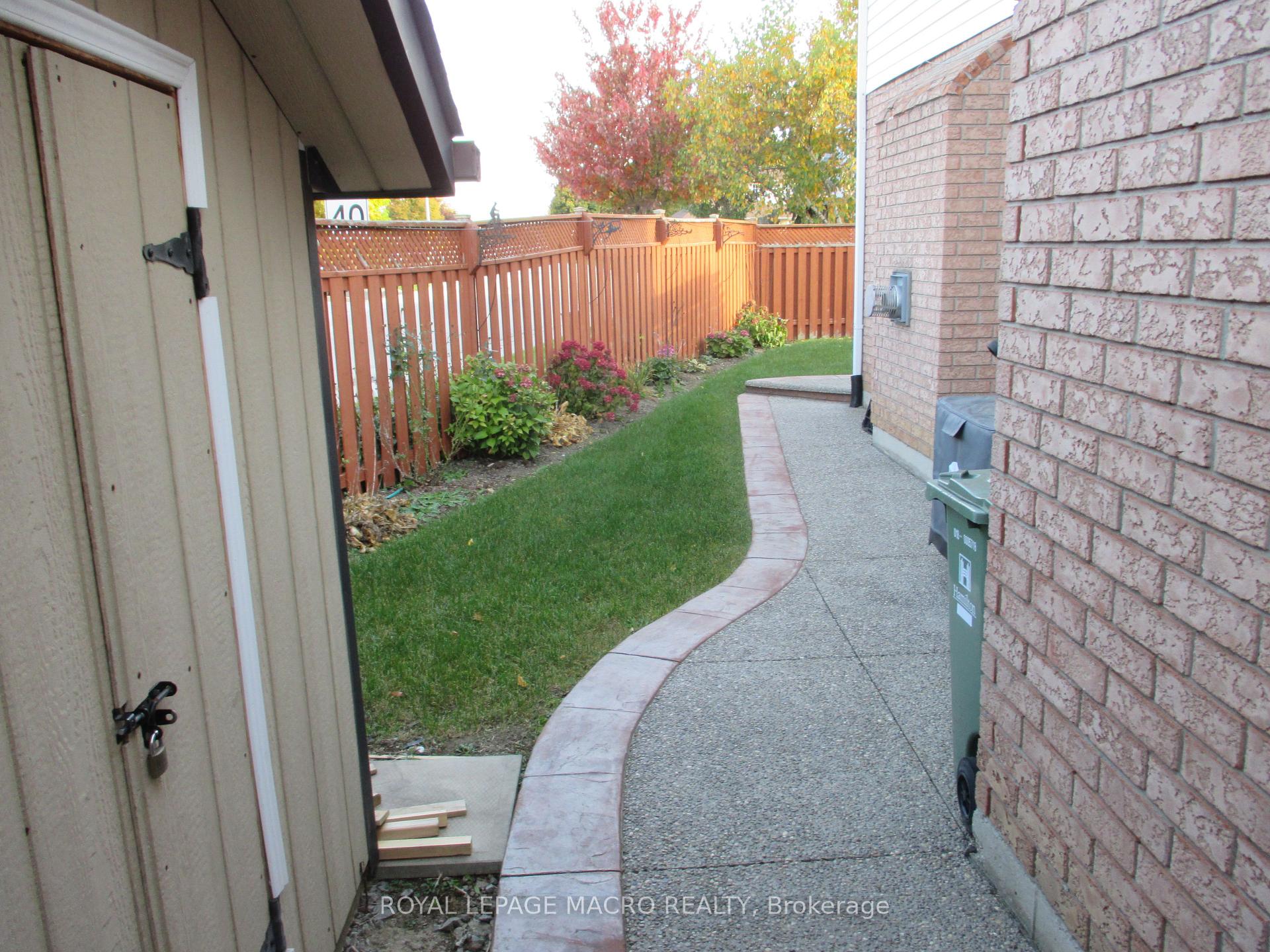 Photo 37 of 22 Resolute Drive, Hamilton, Crerar — HOMEH