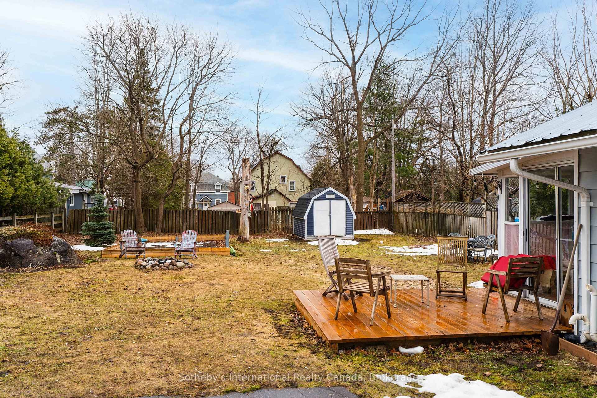Photo 22 of 241 Phillip Street E, Gravenhurst, Muskoka (S) — HOMEH