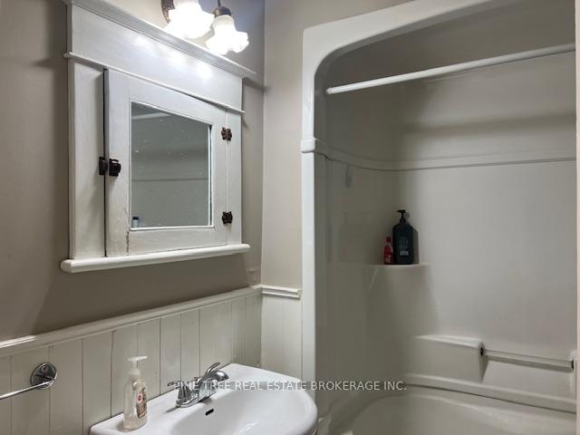 Photo 6 of 31 Paisley Avenue S, Hamilton, Westdale — HOMEH
