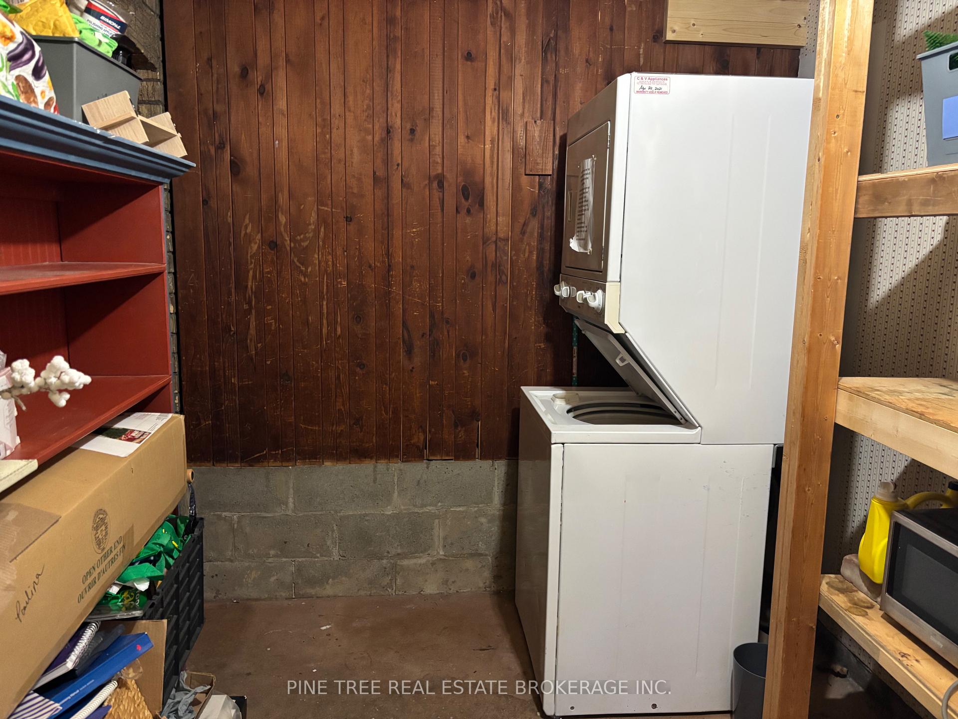 Photo 16 of 31 Paisley Avenue S, Hamilton, Westdale — HOMEH