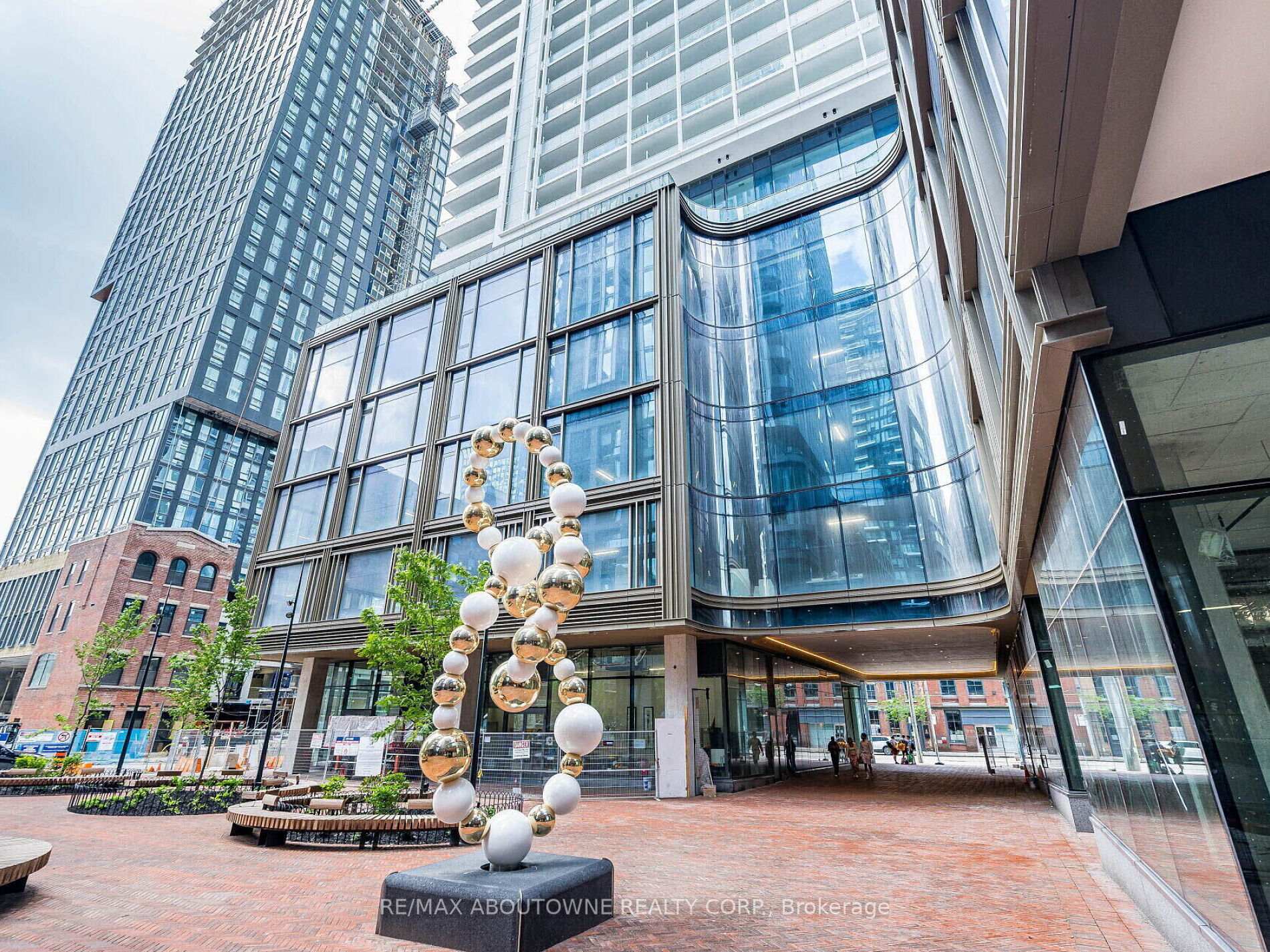 Photo 1 of Unit 5109, 88 Queen Street E, Toronto, Church-Yonge Corridor — HOMEH