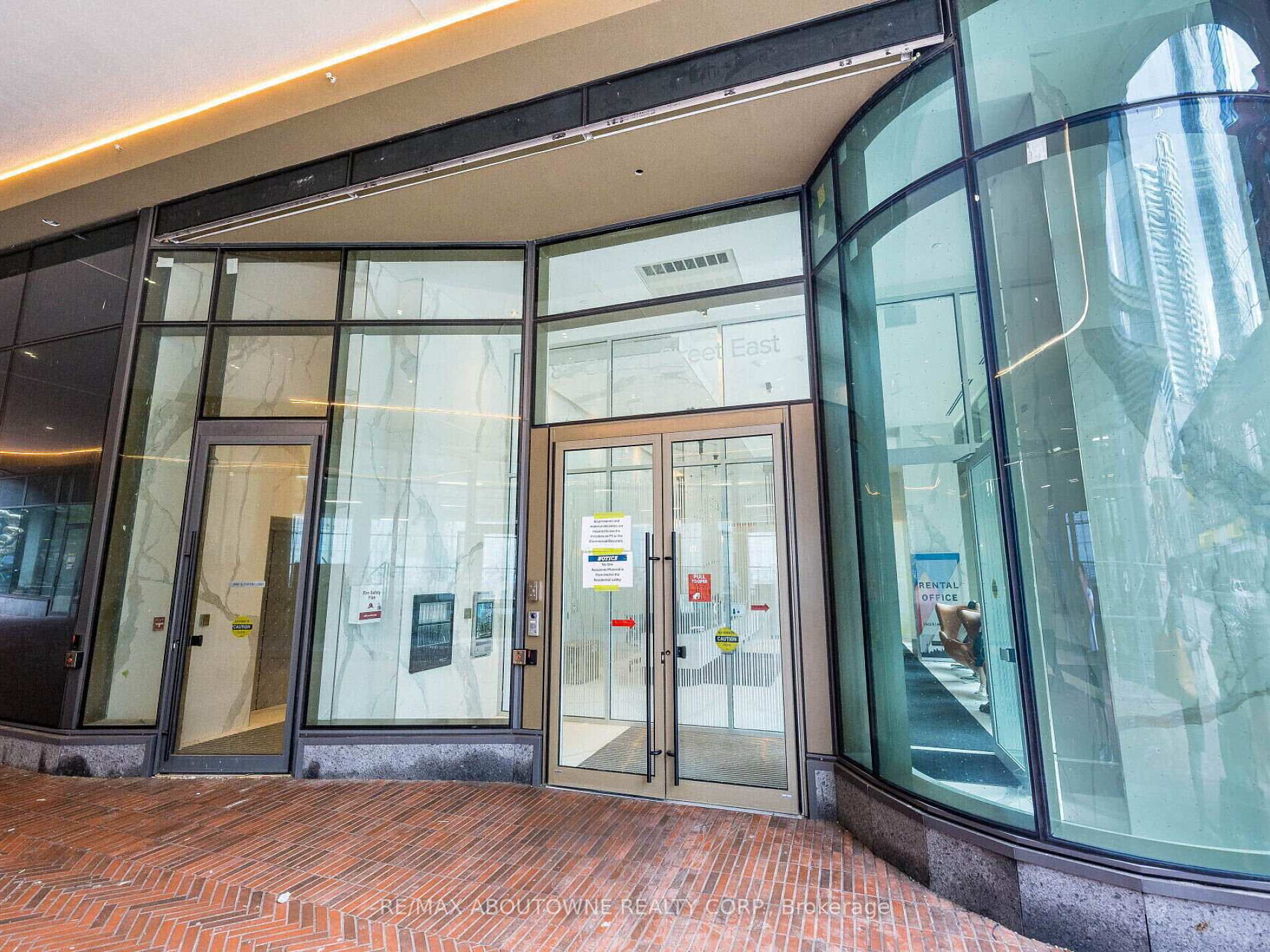 Photo 7 of Unit 5109, 88 Queen Street E, Toronto, Church-Yonge Corridor — HOMEH