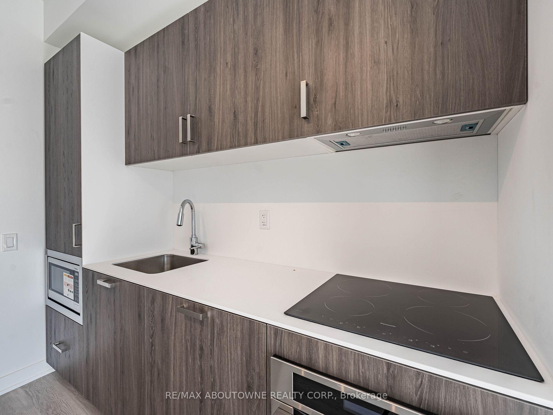 Photo 16 of Unit 5109, 88 Queen Street E, Toronto, Church-Yonge Corridor — HOMEH
