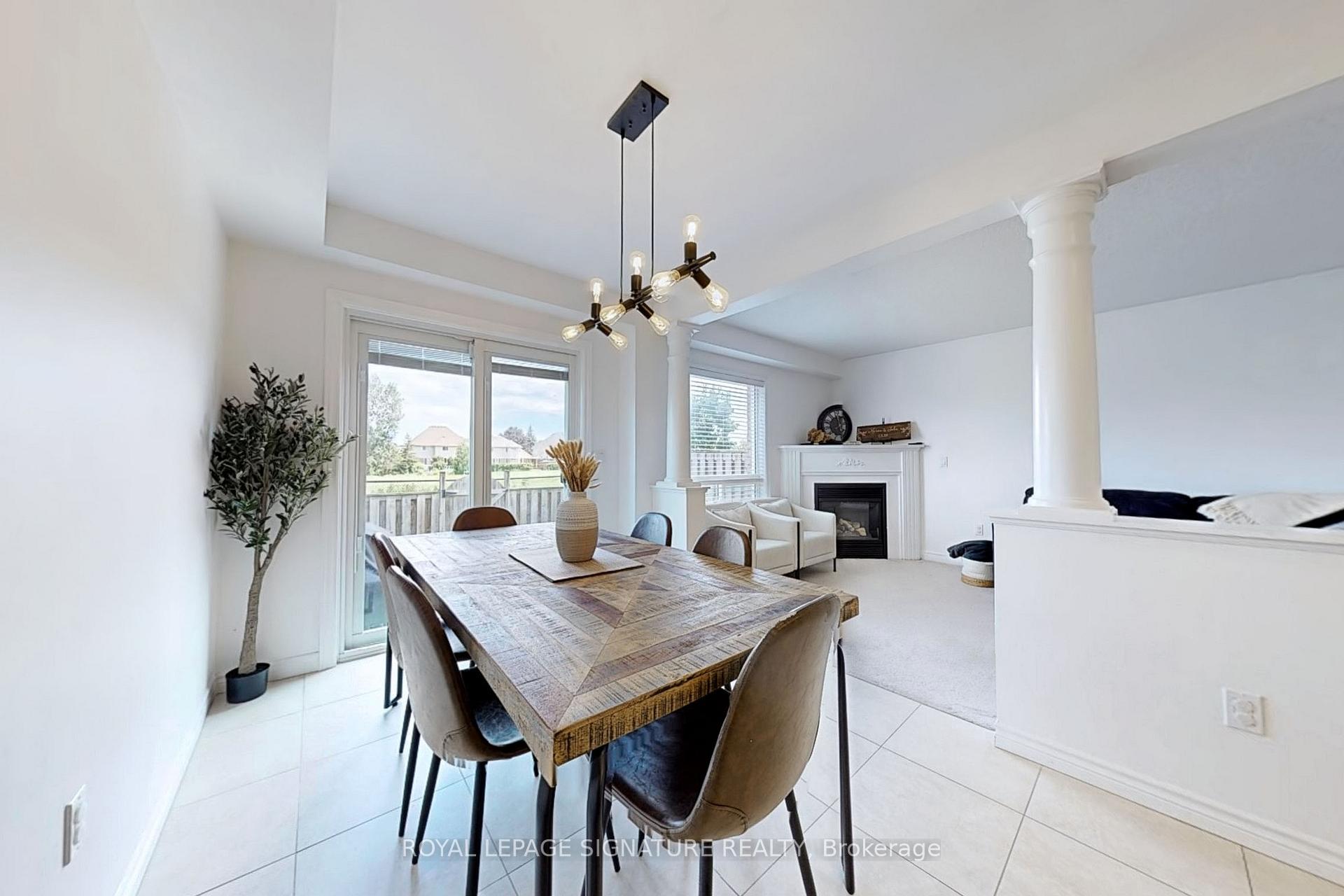 Photo 9 of Unit 23, 2871 Darien Road, Burlington, Rose — HOMEH