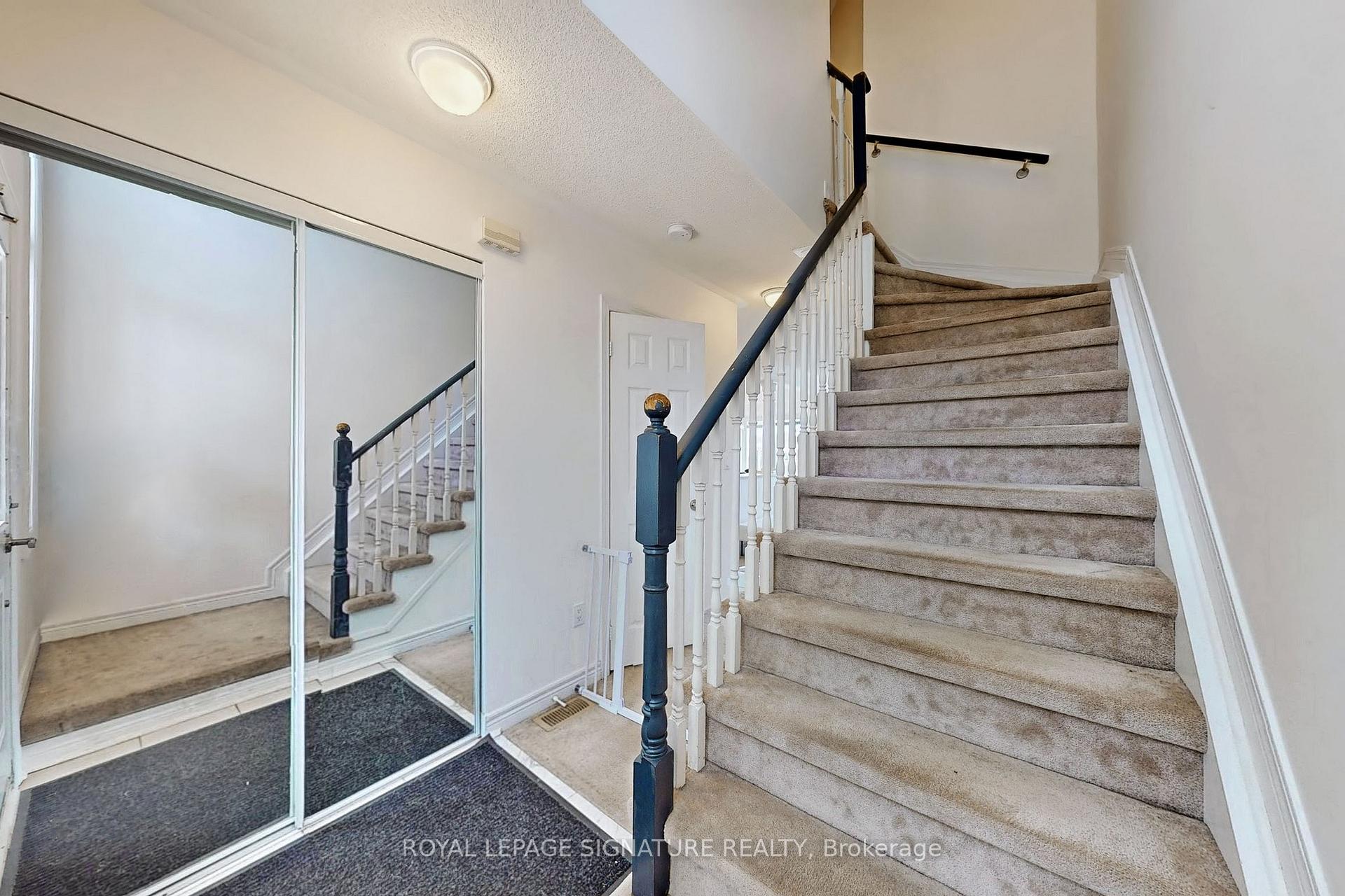 Photo 15 of Unit 23, 2871 Darien Road, Burlington, Rose — HOMEH