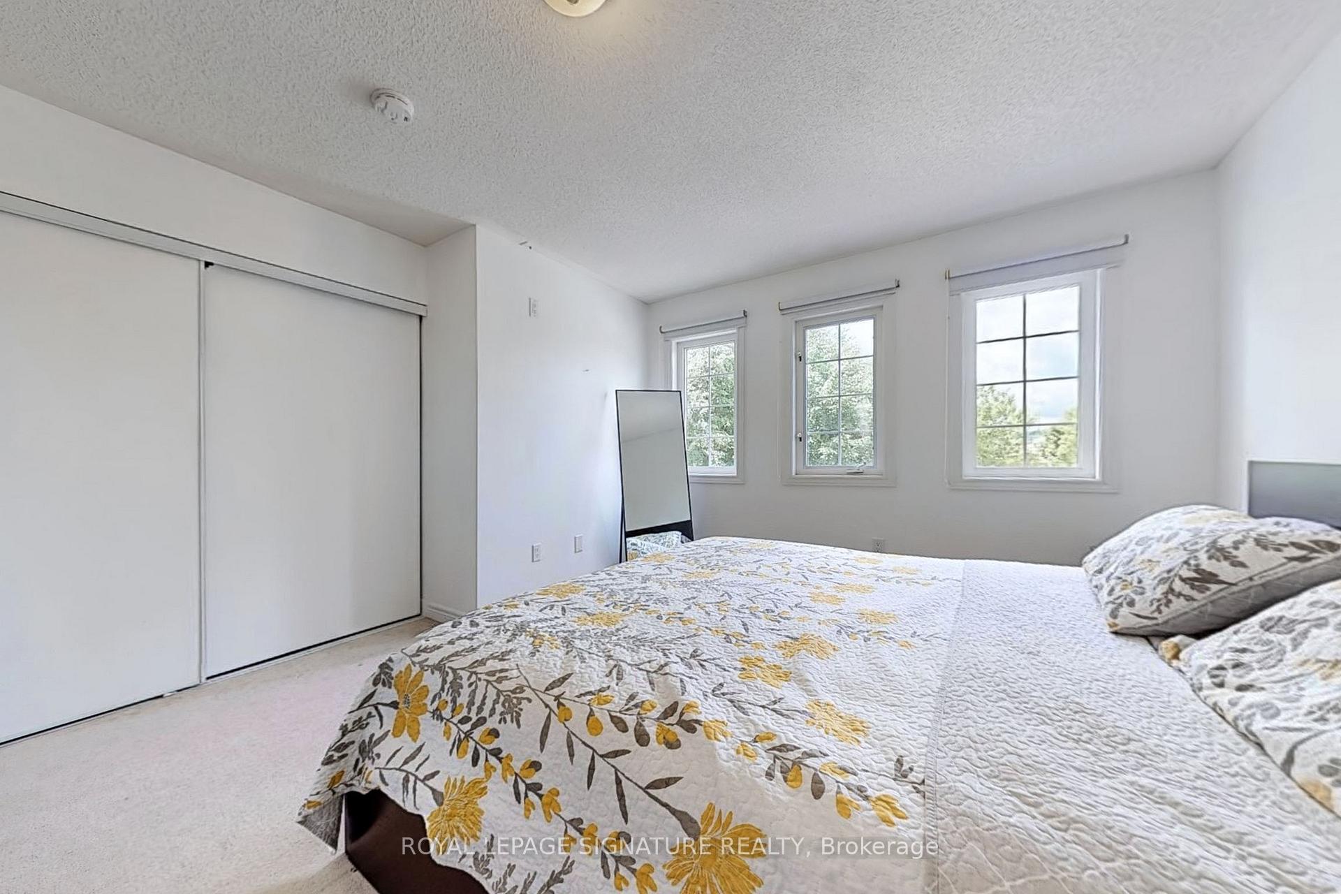 Photo 18 of Unit 23, 2871 Darien Road, Burlington, Rose — HOMEH