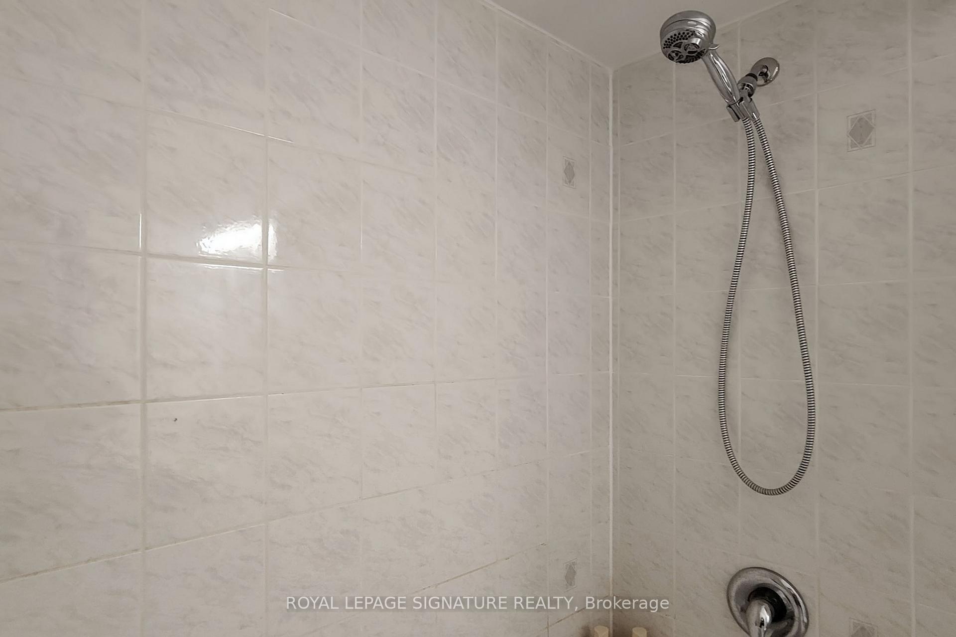 Photo 27 of Unit 23, 2871 Darien Road, Burlington, Rose — HOMEH